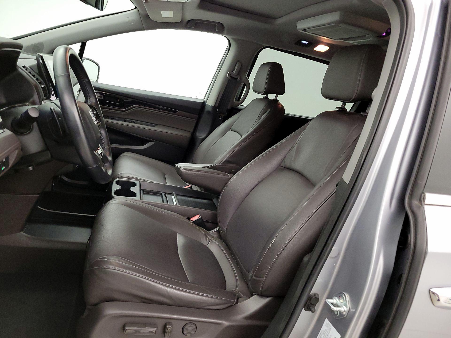 Thumbnail: 2023 Honda Odyssey - 11