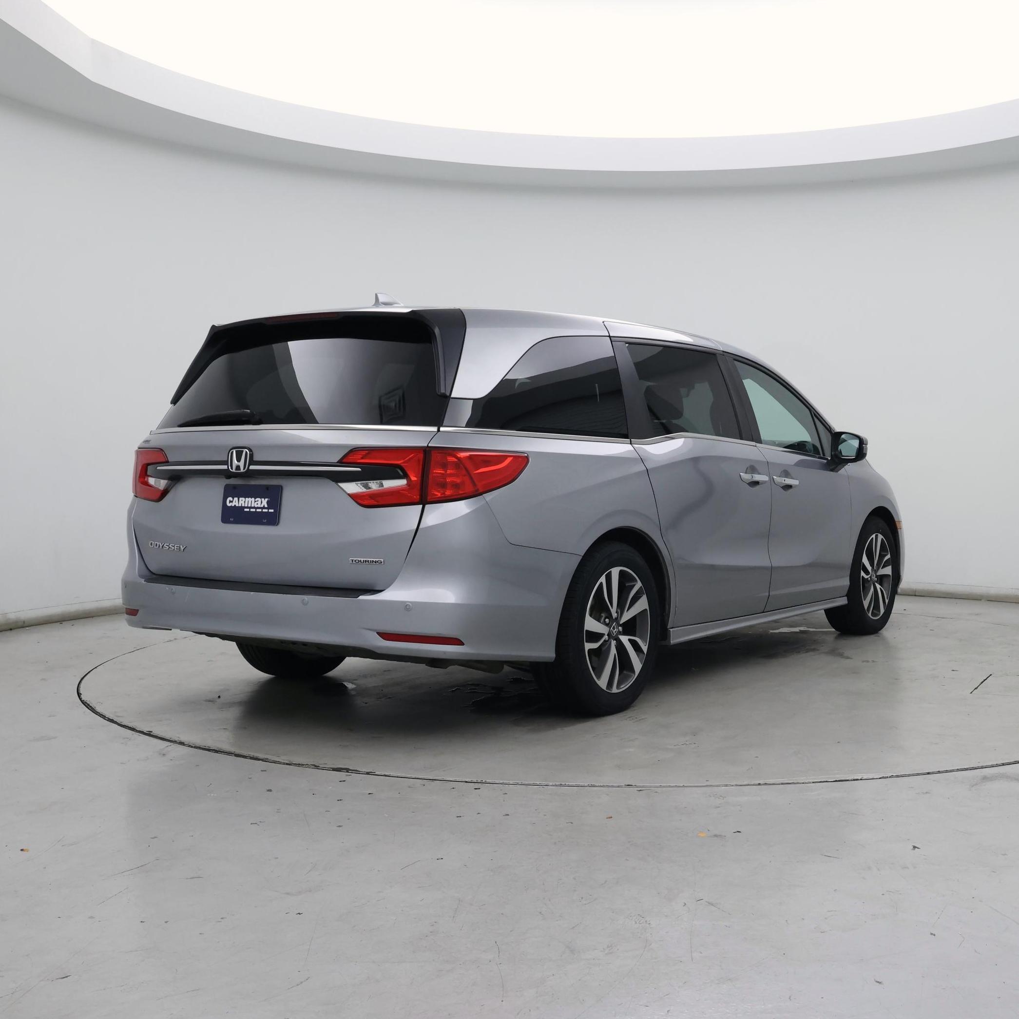 Thumbnail: 2023 Honda Odyssey - 8