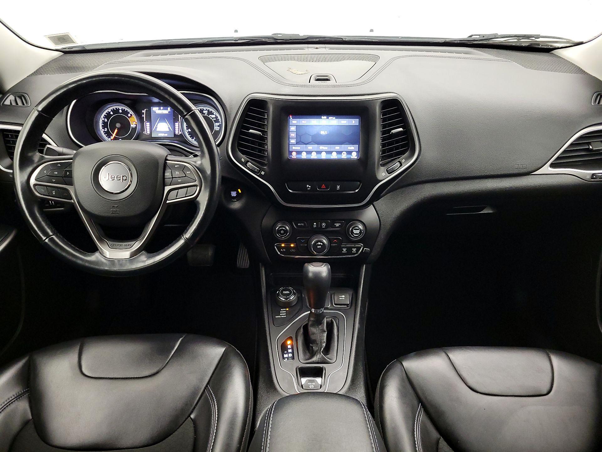 Thumbnail: 2021 Jeep Cherokee - 9