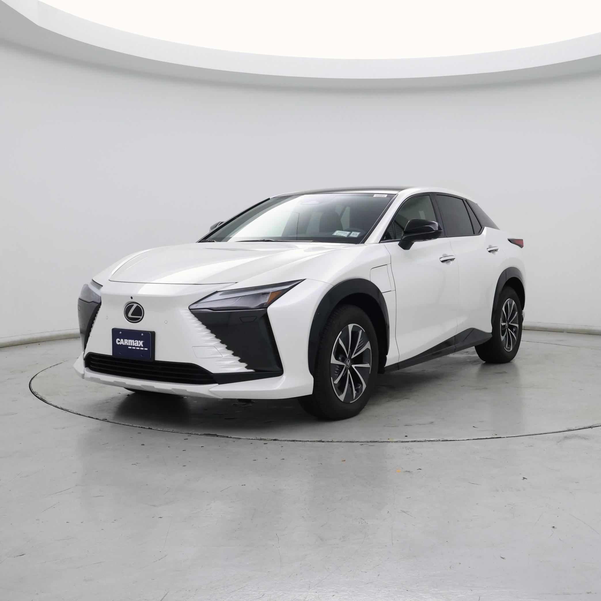Thumbnail: 2024 Lexus RZ - 4