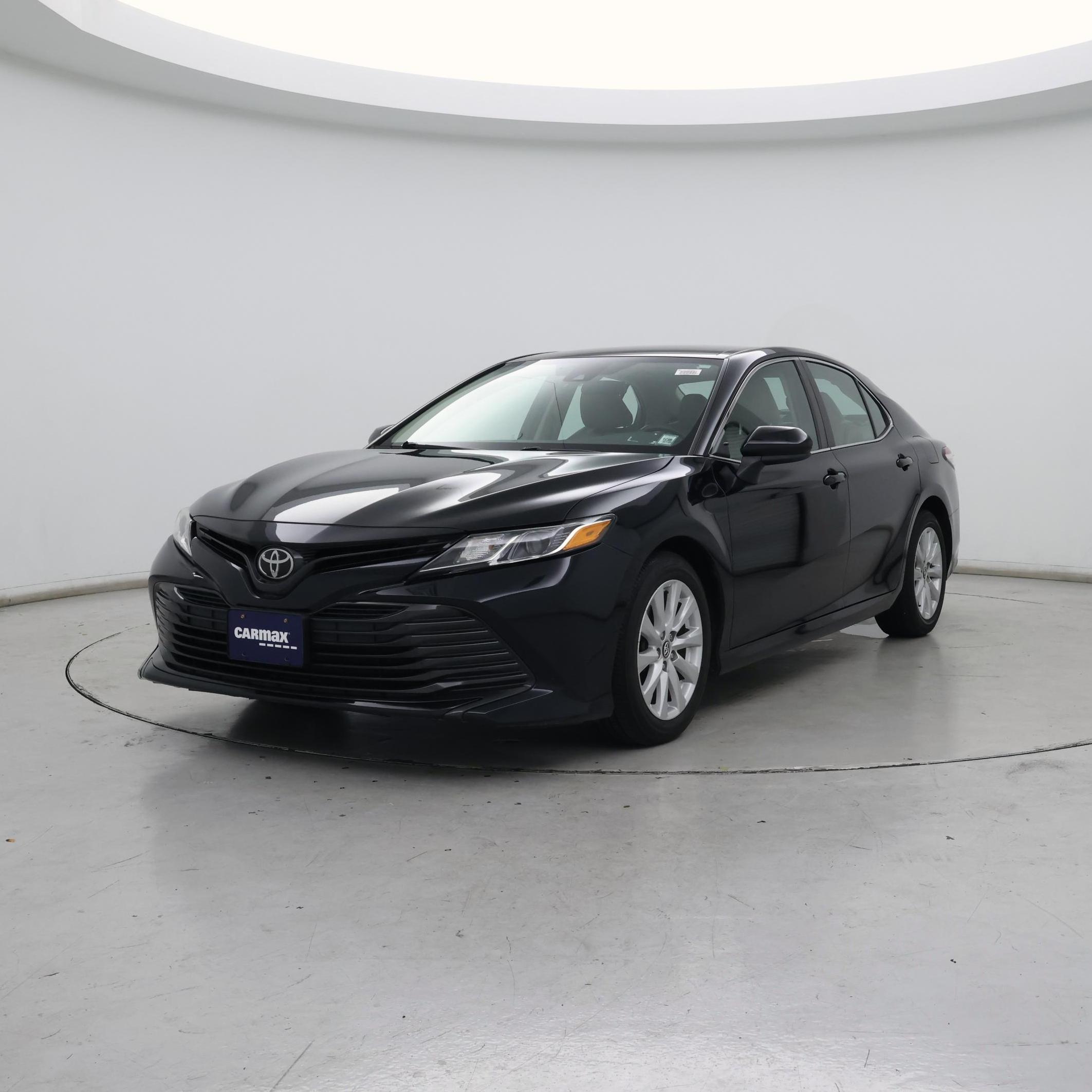 Thumbnail: 2019 Toyota Camry - 4