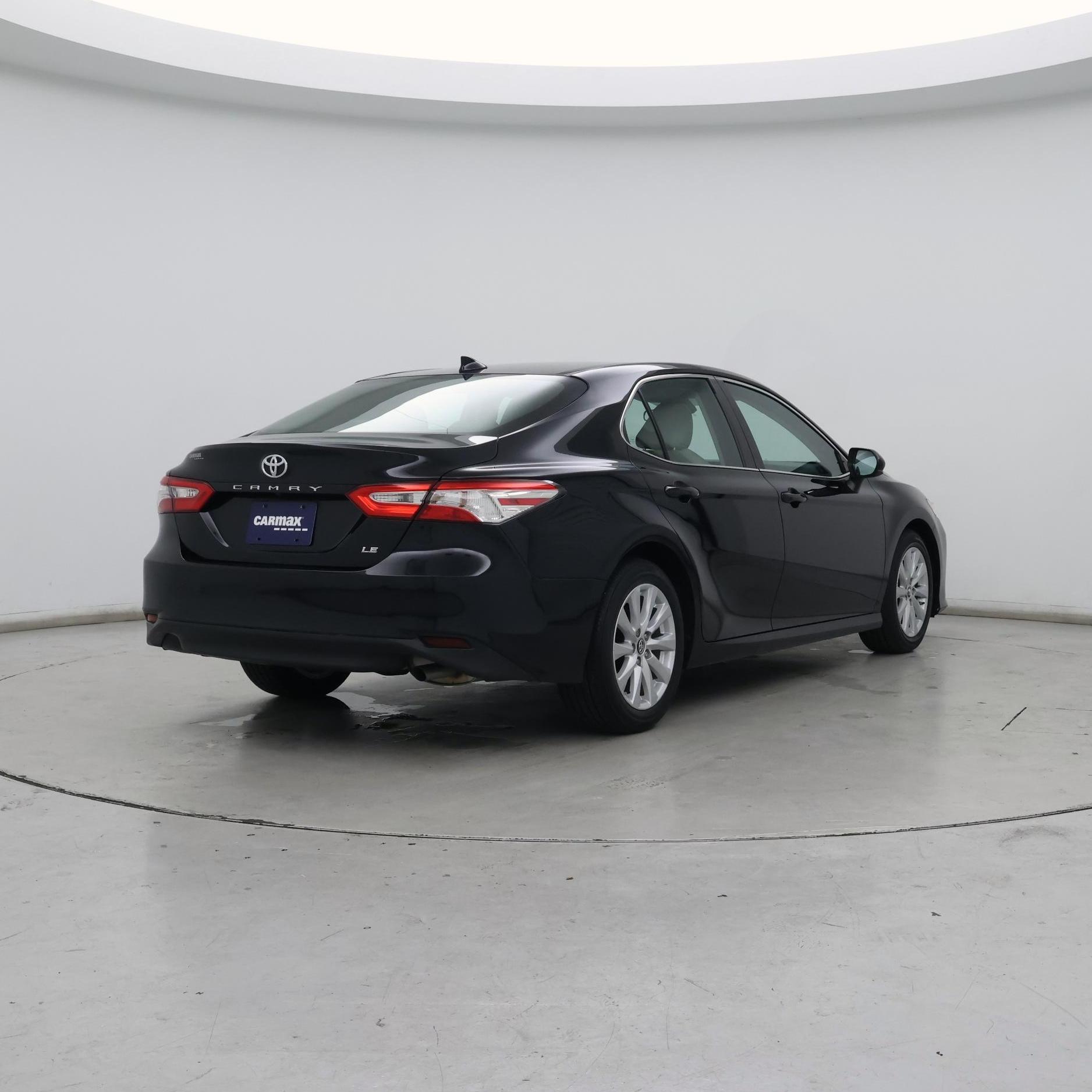 Thumbnail: 2019 Toyota Camry - 8