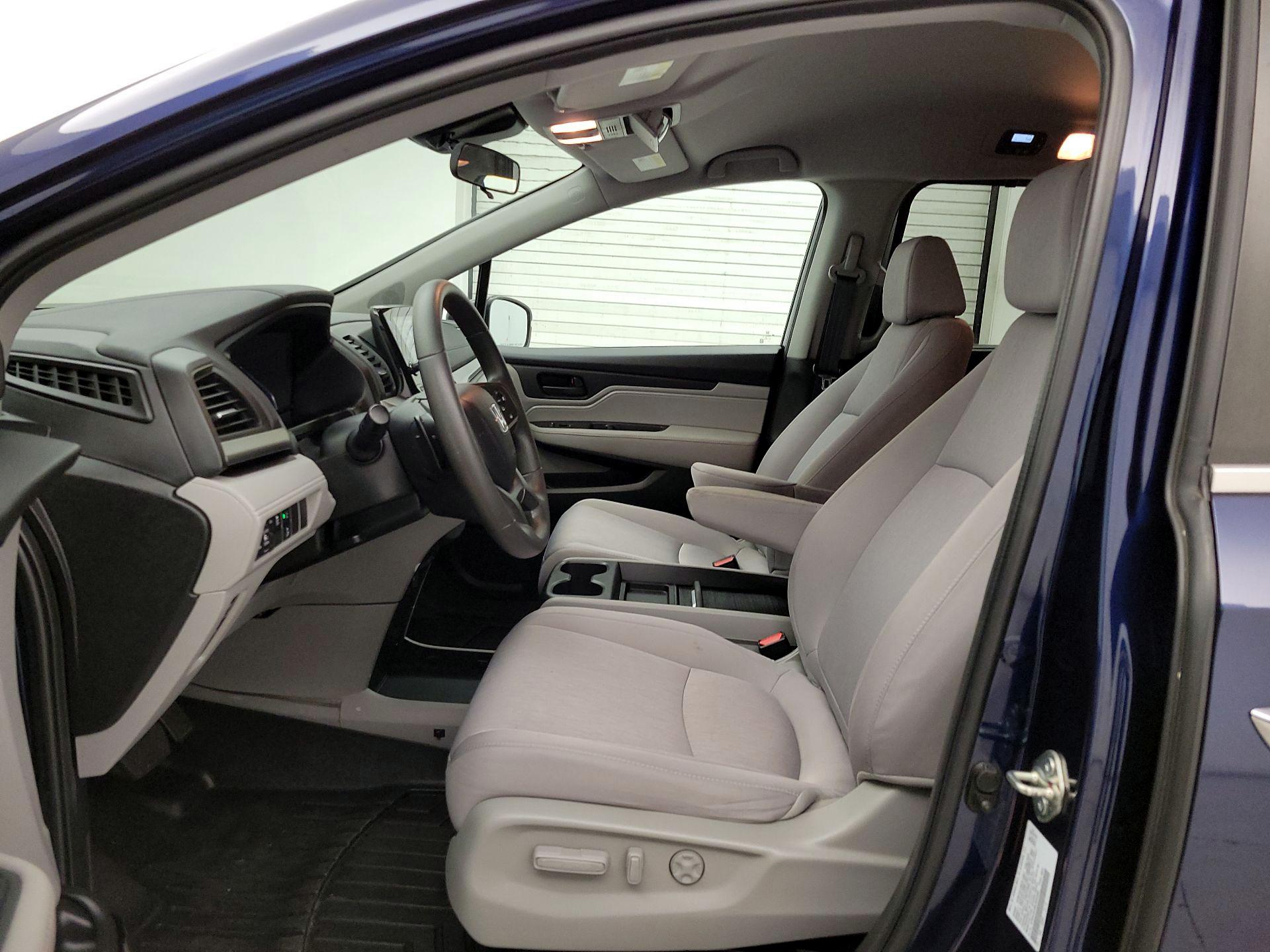 Thumbnail: 2020 Honda Odyssey - 11