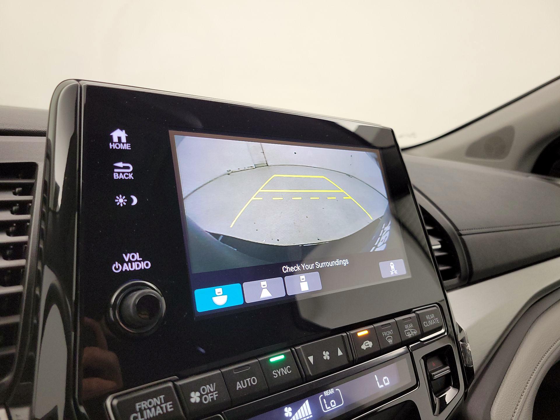 Thumbnail: 2020 Honda Odyssey - 14