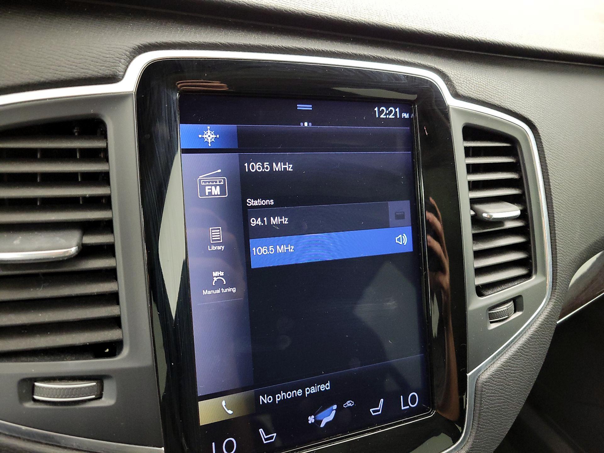Thumbnail: 2019 Volvo XC90 - 16