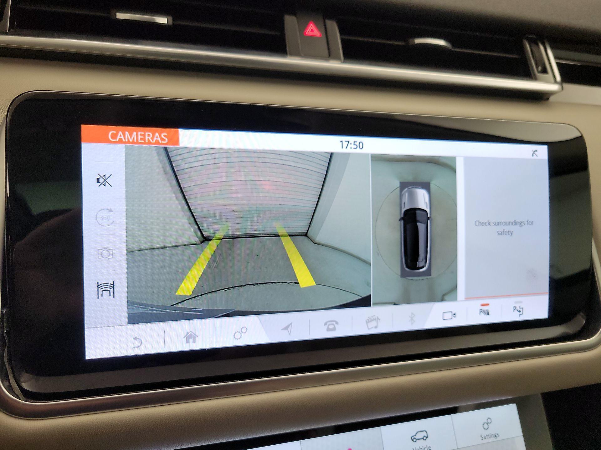 Thumbnail: 2019 Land Rover Range Rover Velar - 15