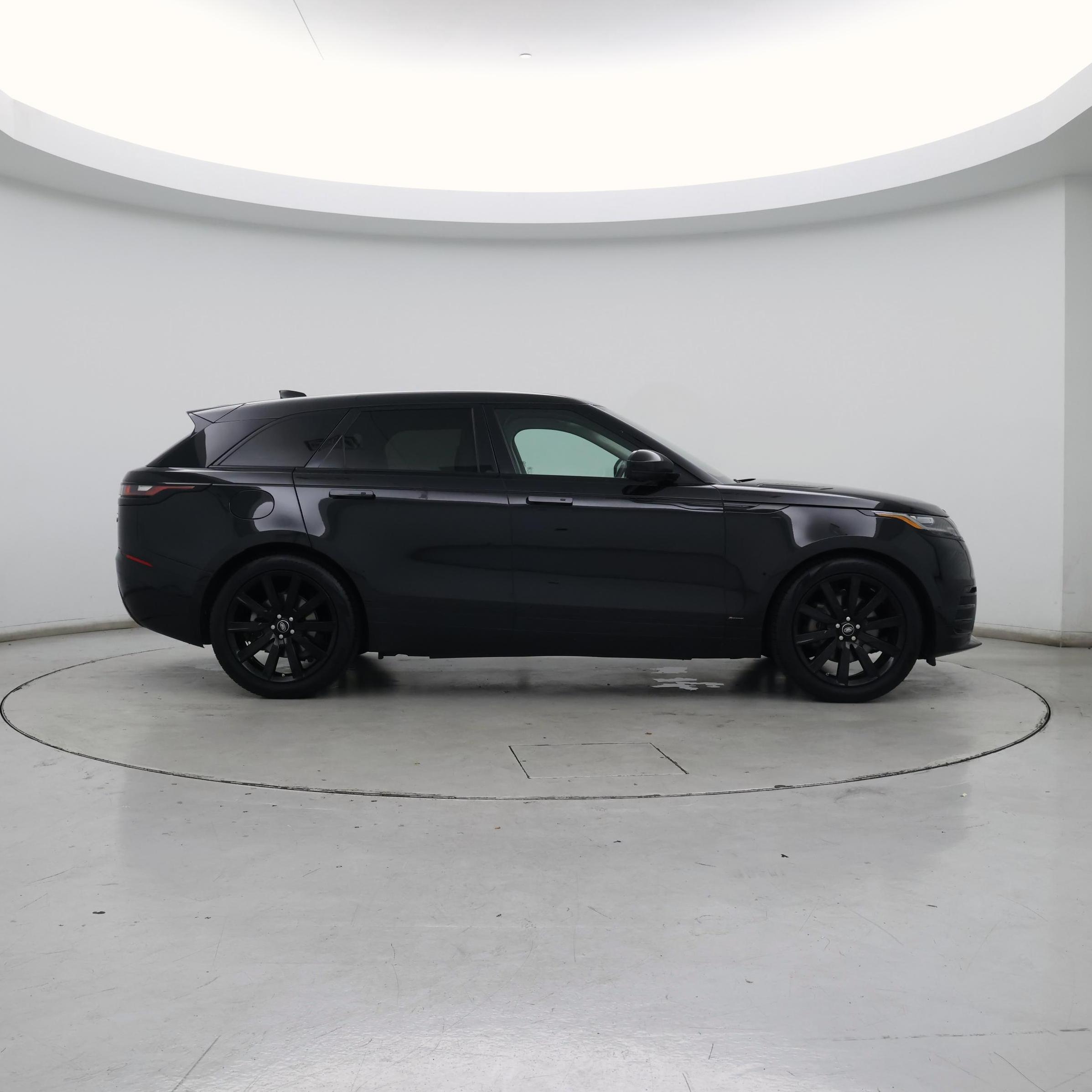 Thumbnail: 2019 Land Rover Range Rover Velar - 7