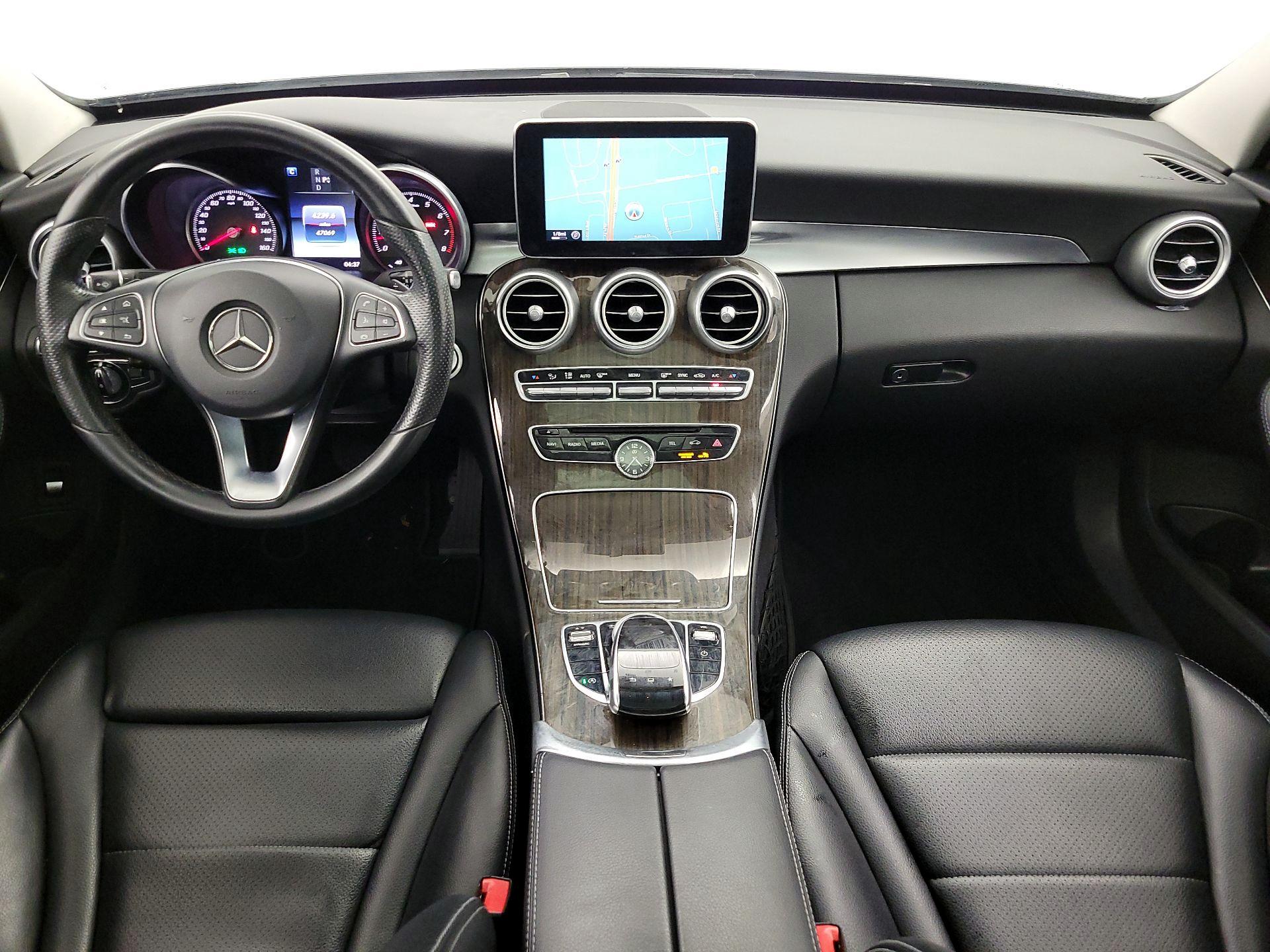 Thumbnail: 2016 Mercedes-Benz C-Class - 9