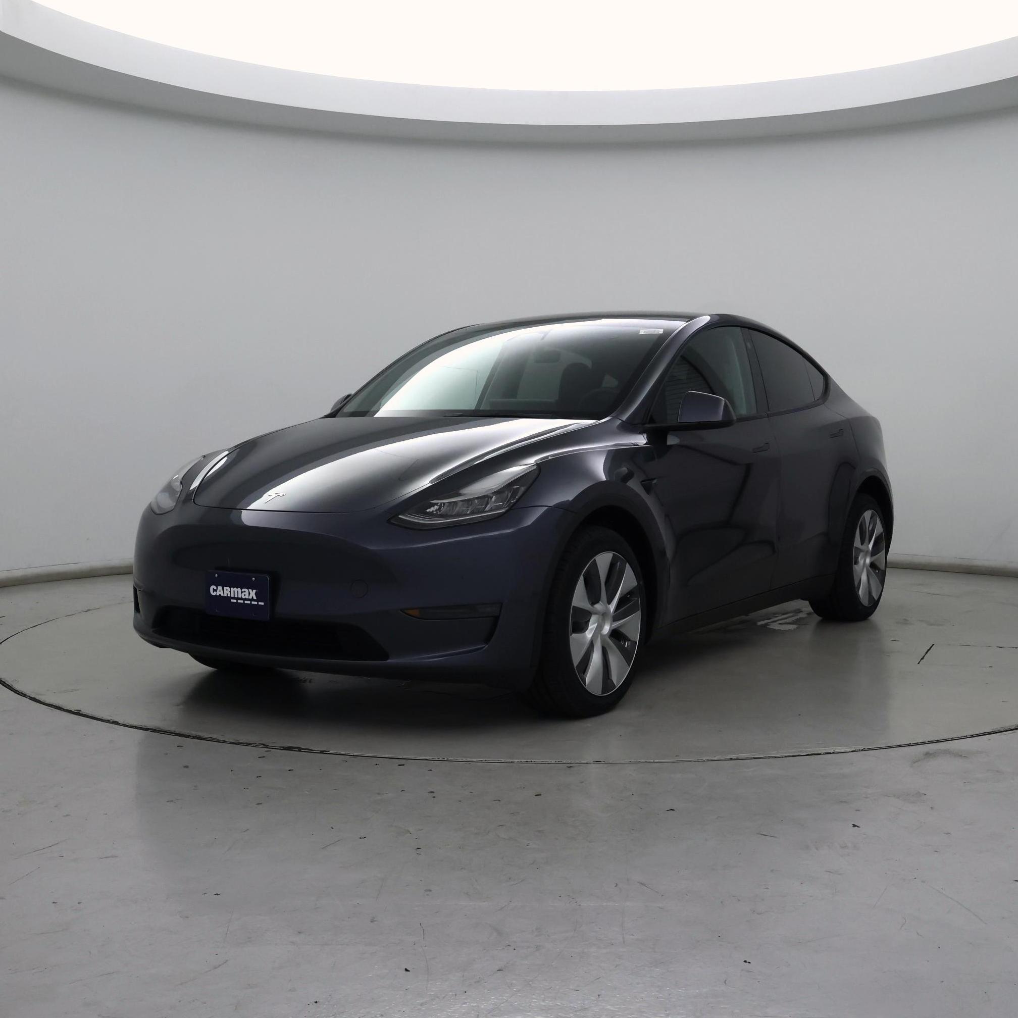 Thumbnail: 2023 Tesla Model Y - 4