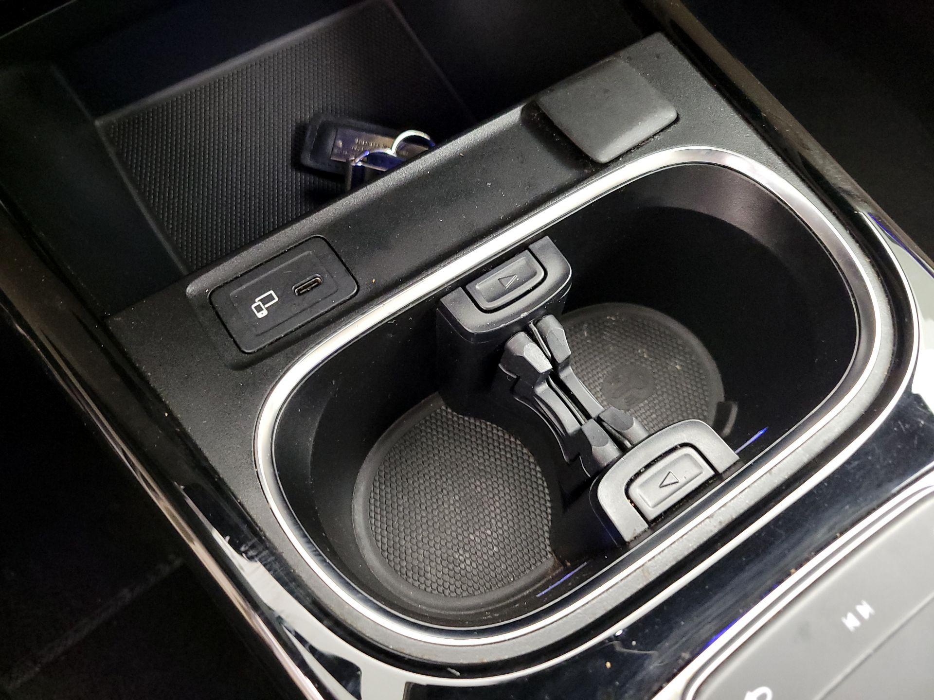 Thumbnail: 2019 Mercedes-Benz A-Class - 18