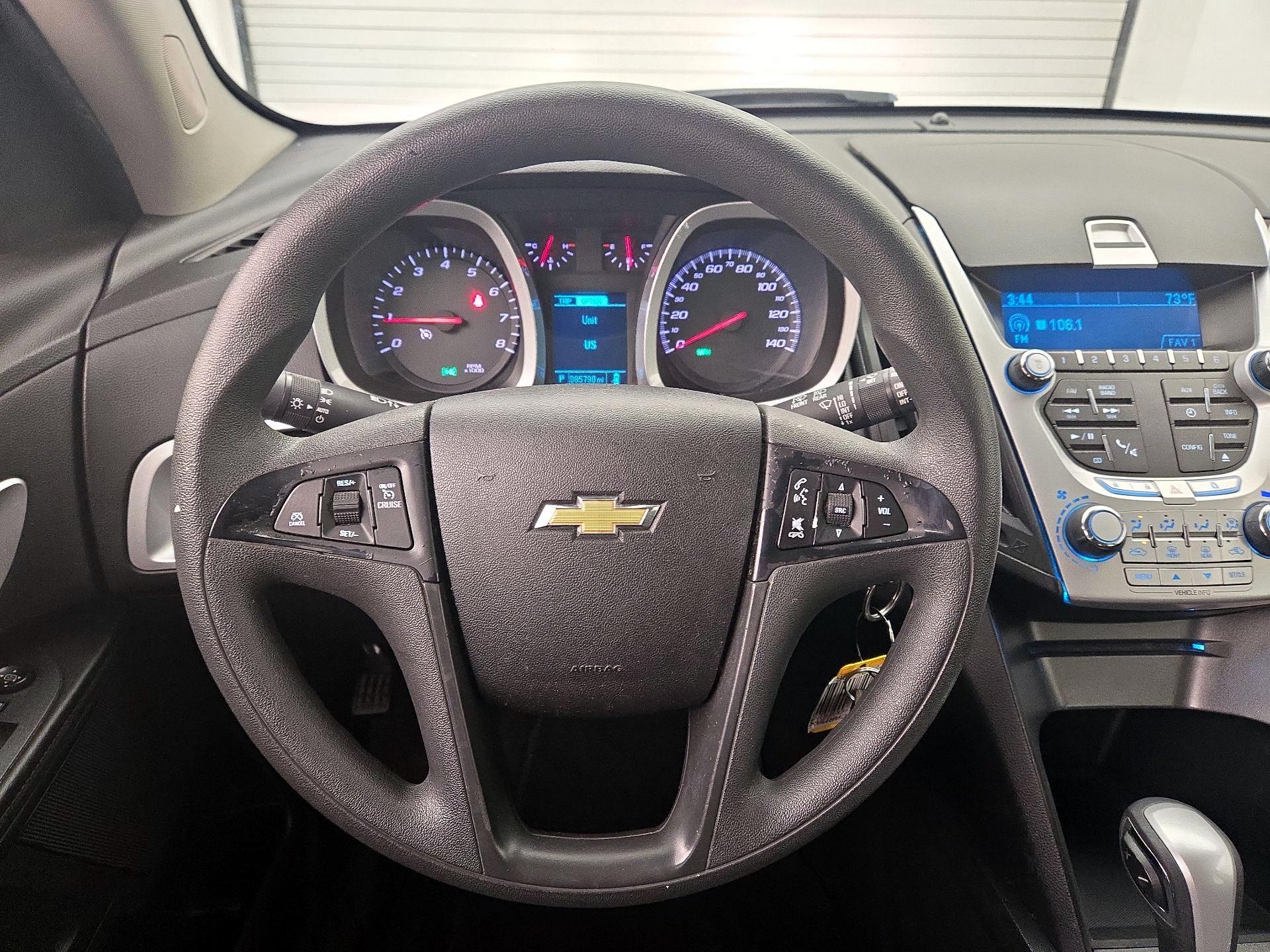 Thumbnail: 2015 Chevrolet Equinox - 10