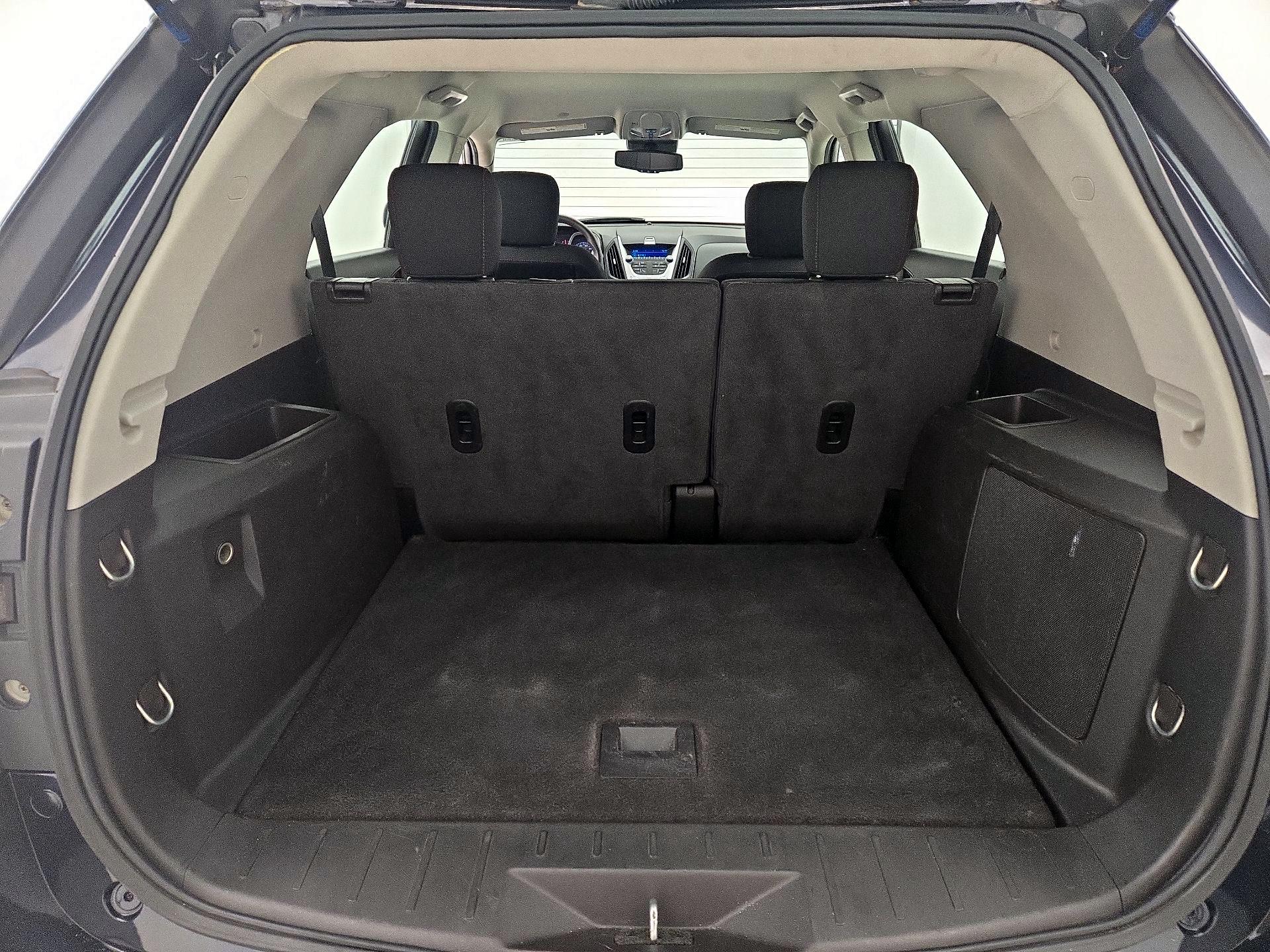Thumbnail: 2015 Chevrolet Equinox - 17