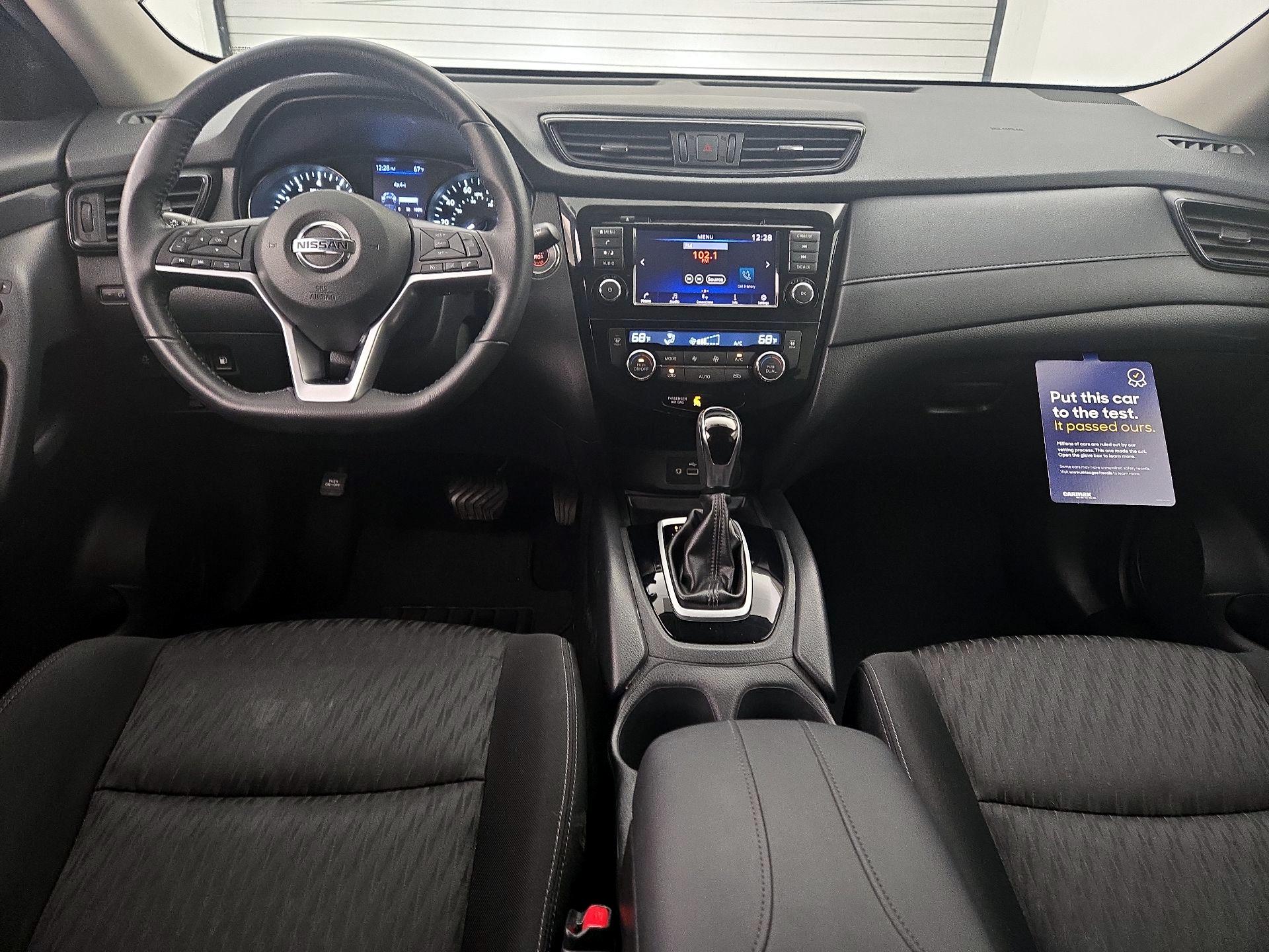 Thumbnail: 2018 Nissan Rogue - 9