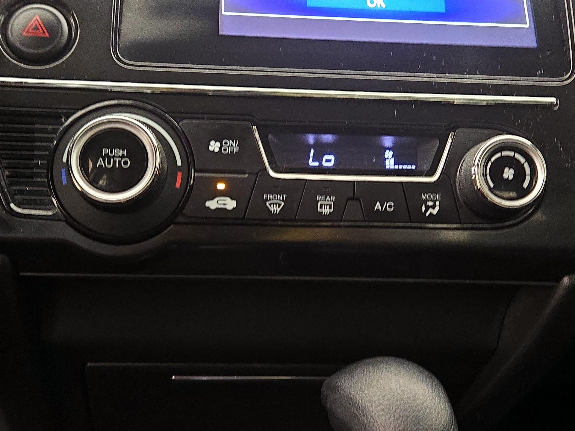 Thumbnail: 2015 Honda Civic - 15
