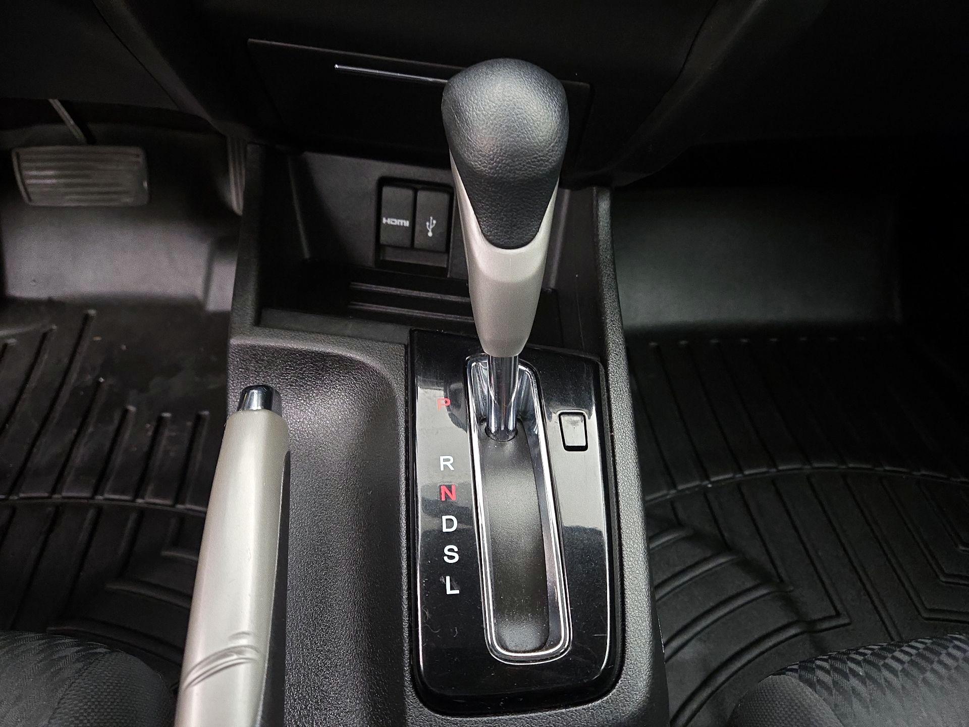 Thumbnail: 2015 Honda Civic - 16