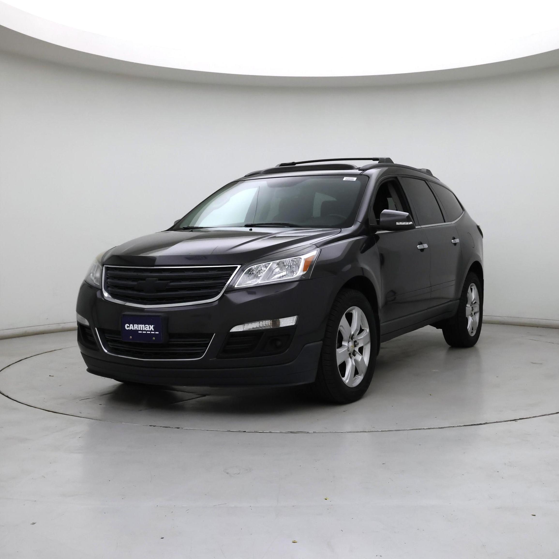 Thumbnail: 2017 Chevrolet Traverse - 4