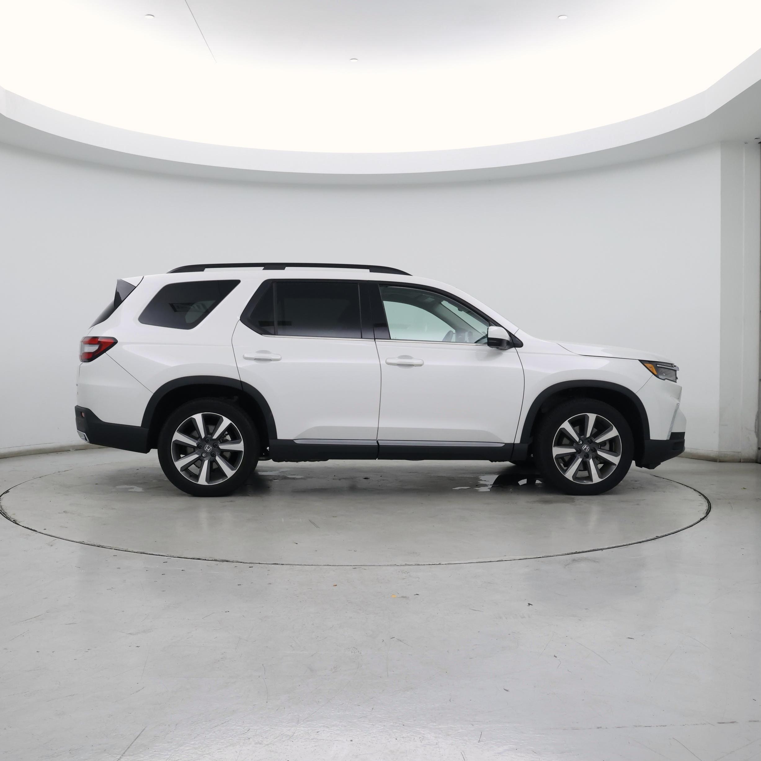 Thumbnail: 2025 Honda Pilot - 7