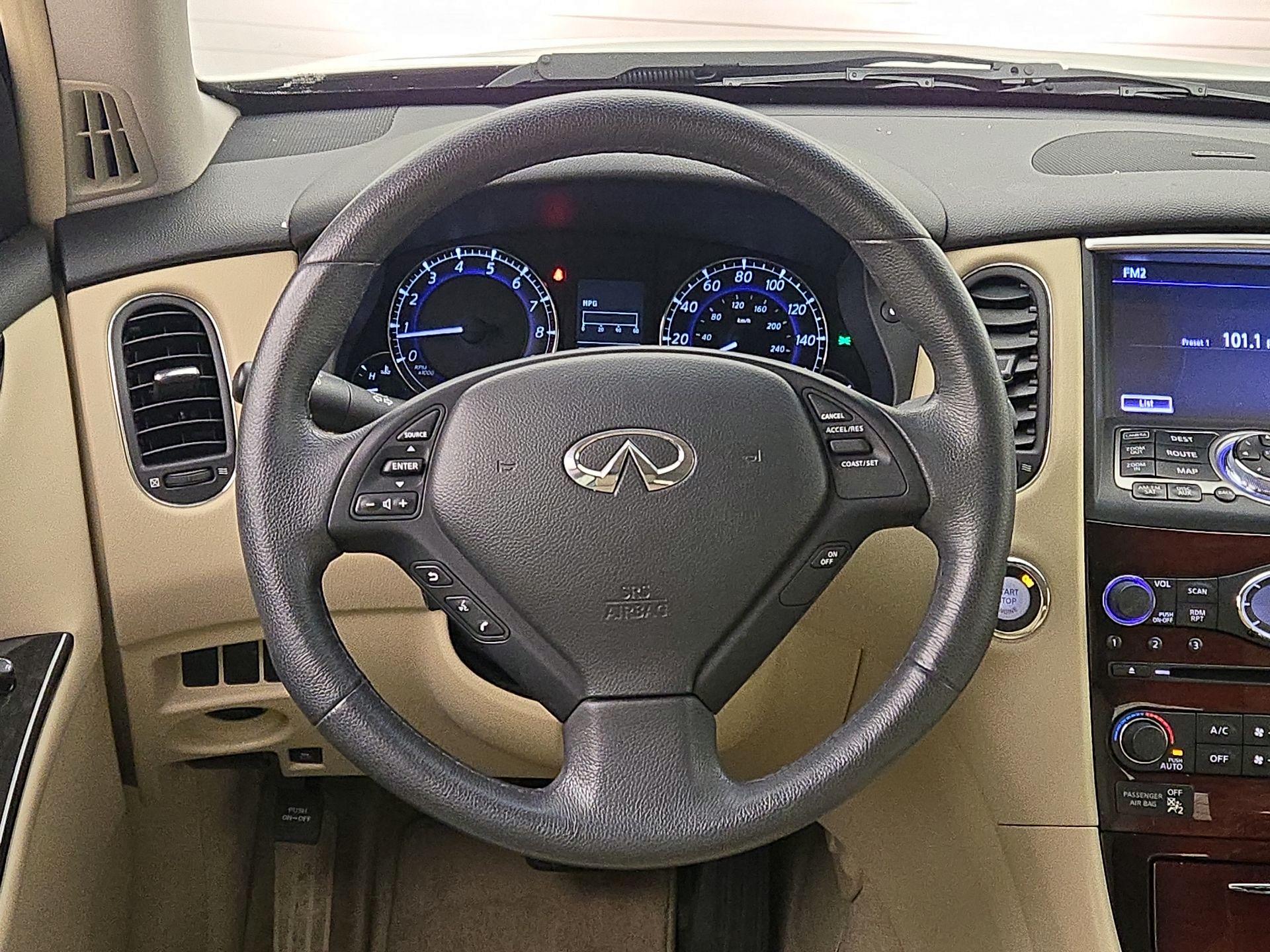 Thumbnail: 2017 INFINITI QX50 - 10
