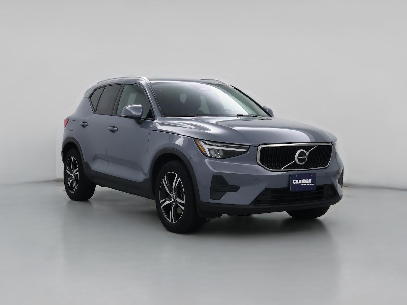 2023 Volvo XC40 Core