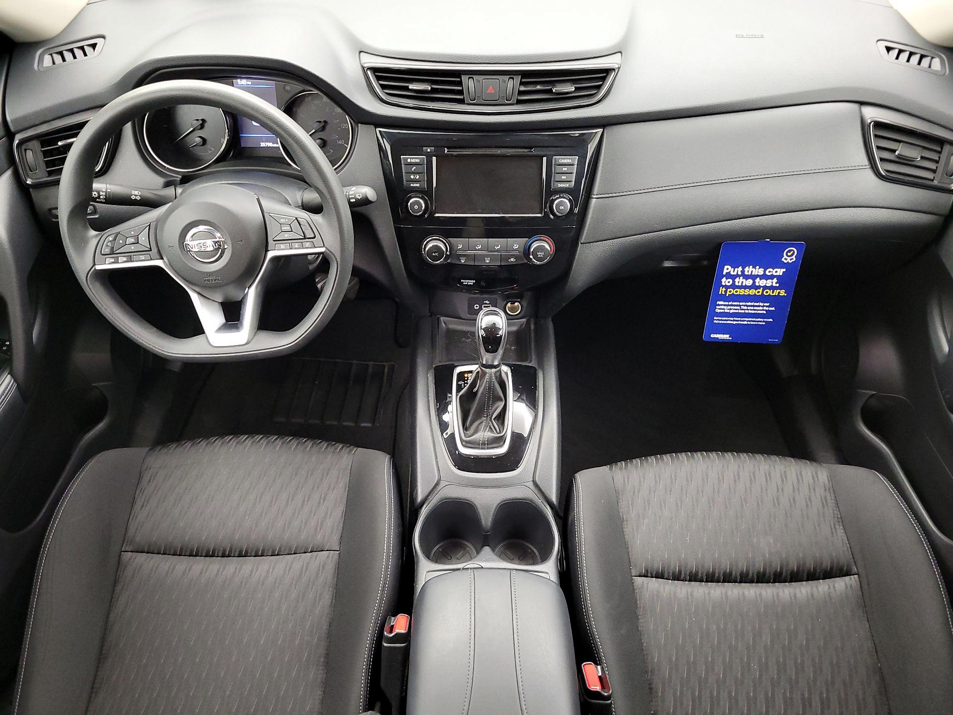 Thumbnail: 2020 Nissan Rogue - 9
