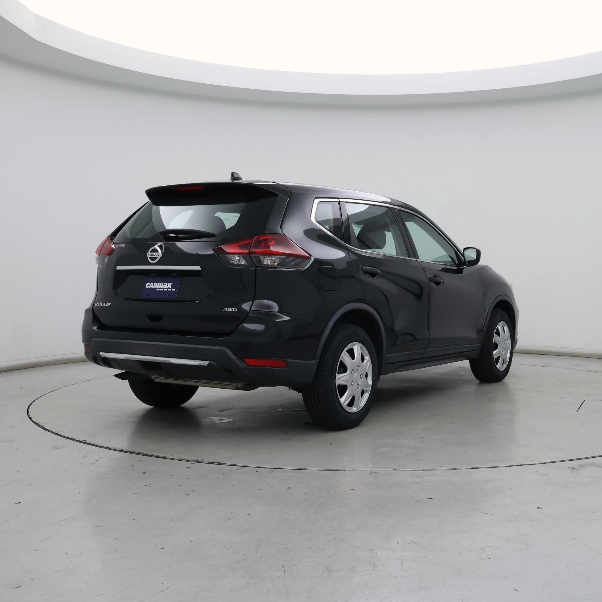 Thumbnail: 2020 Nissan Rogue - 8