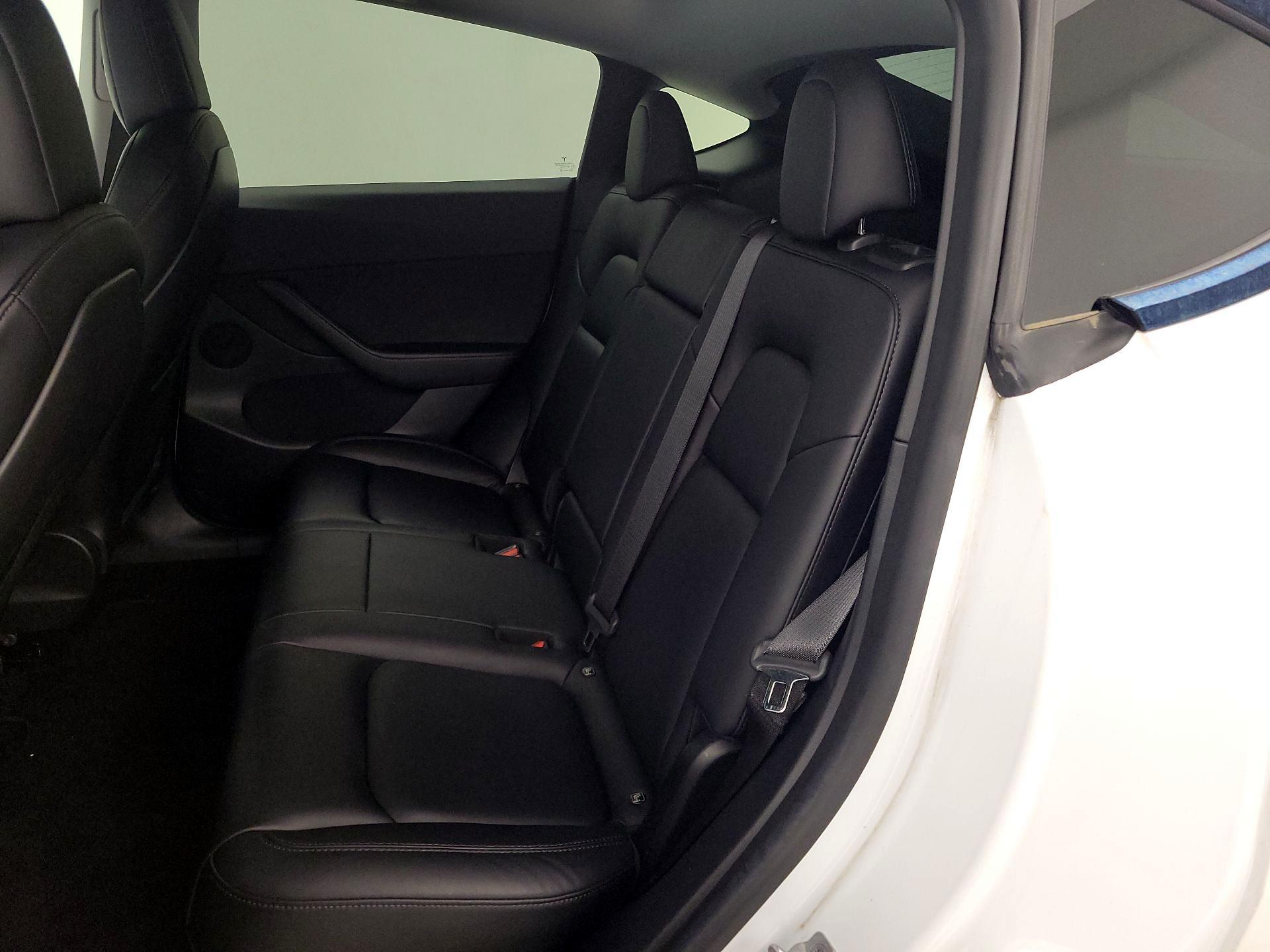 Thumbnail: 2021 Tesla Model Y - 18