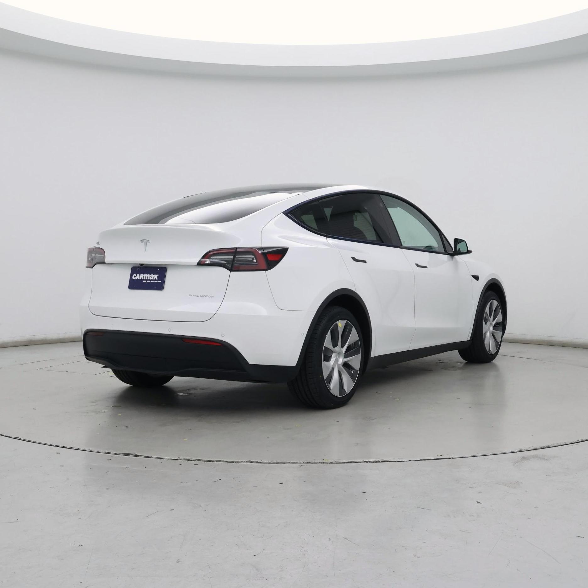 Thumbnail: 2021 Tesla Model Y - 8