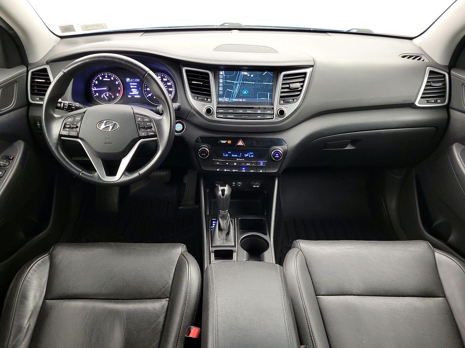 Thumbnail: 2017 Hyundai Tucson - 9