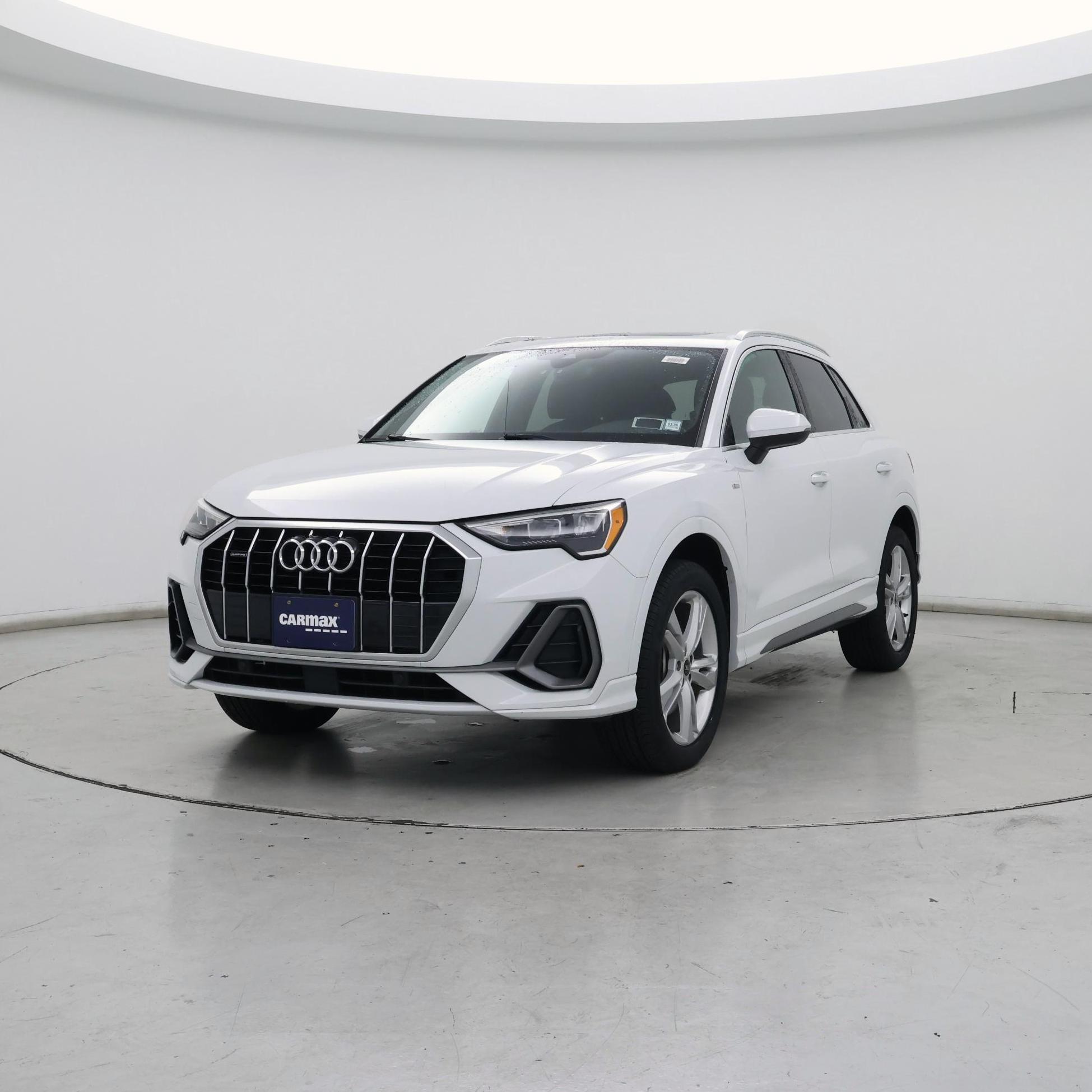 Thumbnail: 2021 Audi Q3 - 4
