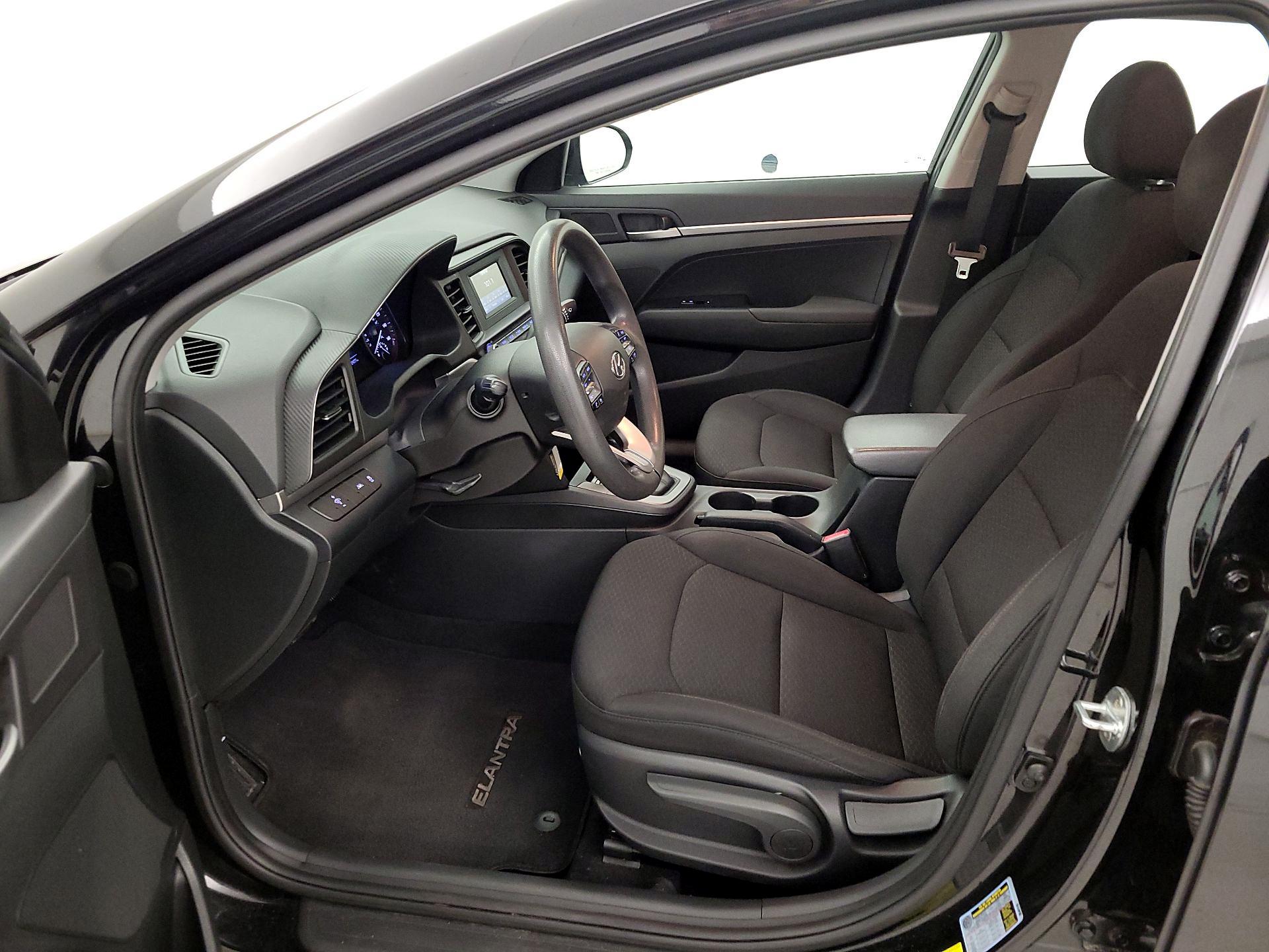 Thumbnail: 2020 Hyundai Elantra - 11