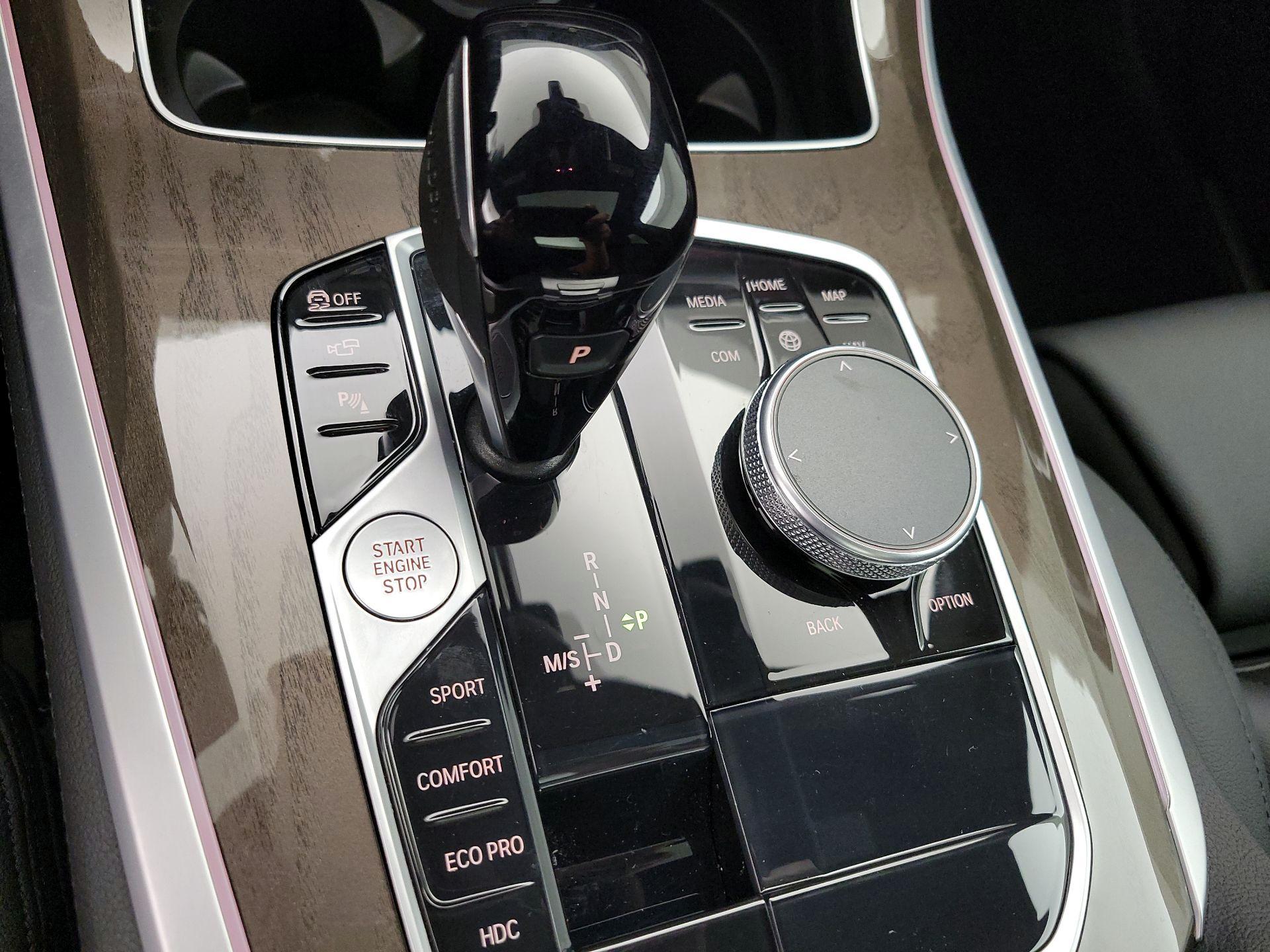 Thumbnail: 2022 BMW X5 - 18