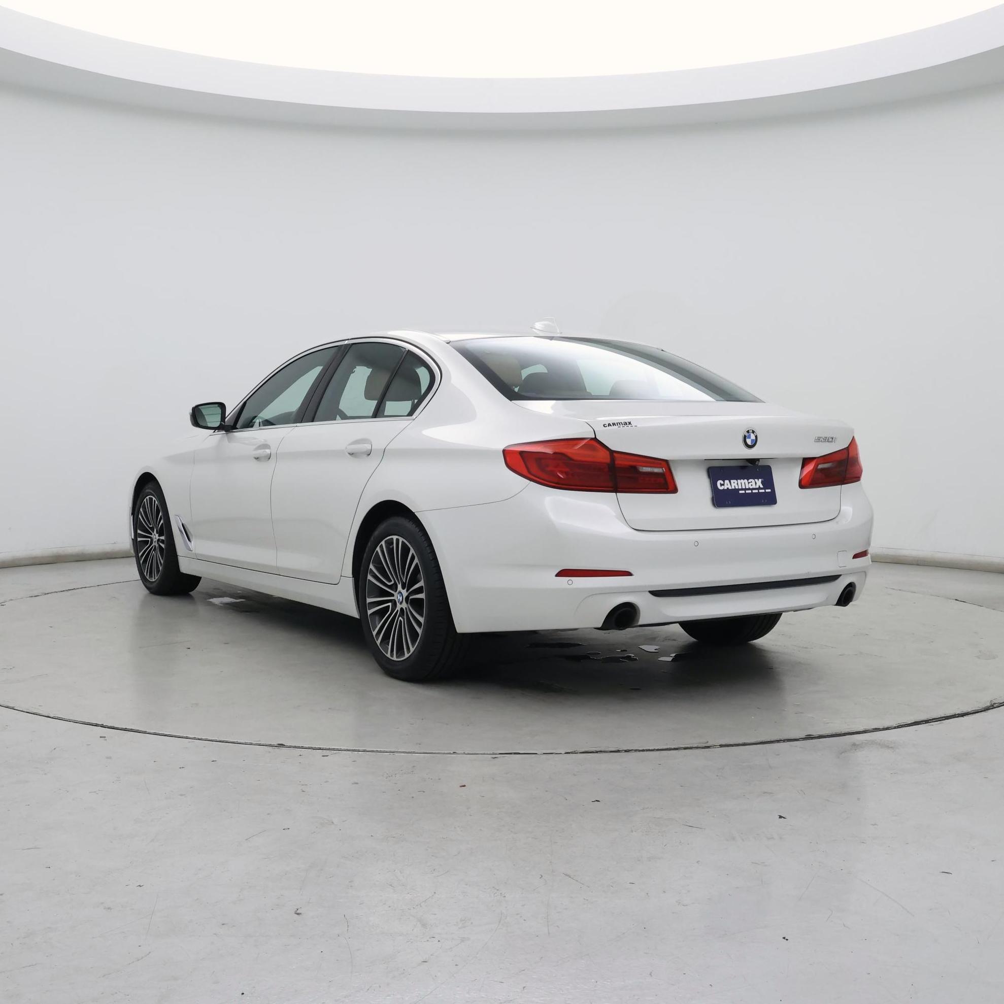 Thumbnail: 2019 BMW 5 Series - 2