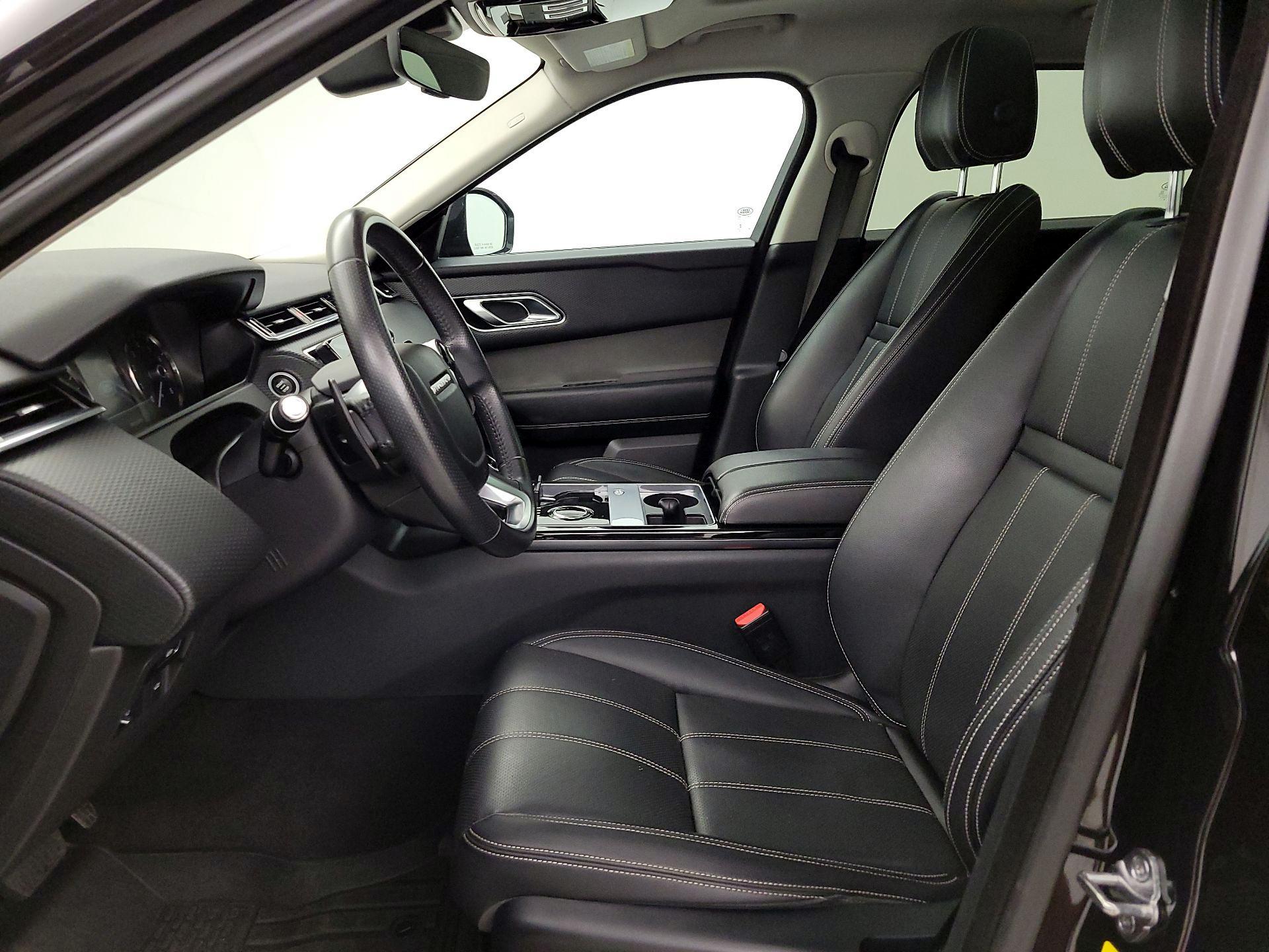 Thumbnail: 2019 Land Rover Range Rover Velar - 11