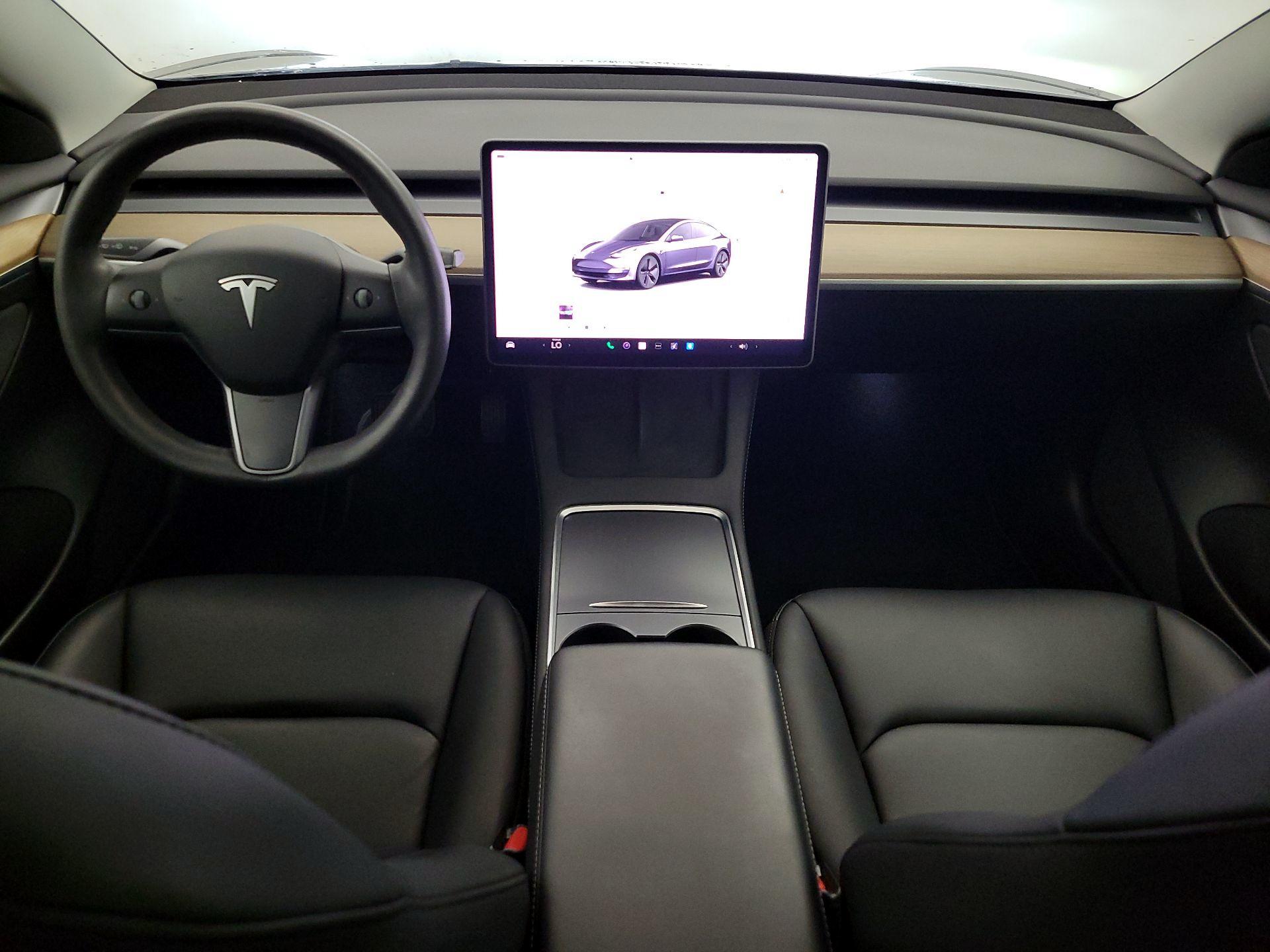 Thumbnail: 2022 Tesla Model 3 - 9