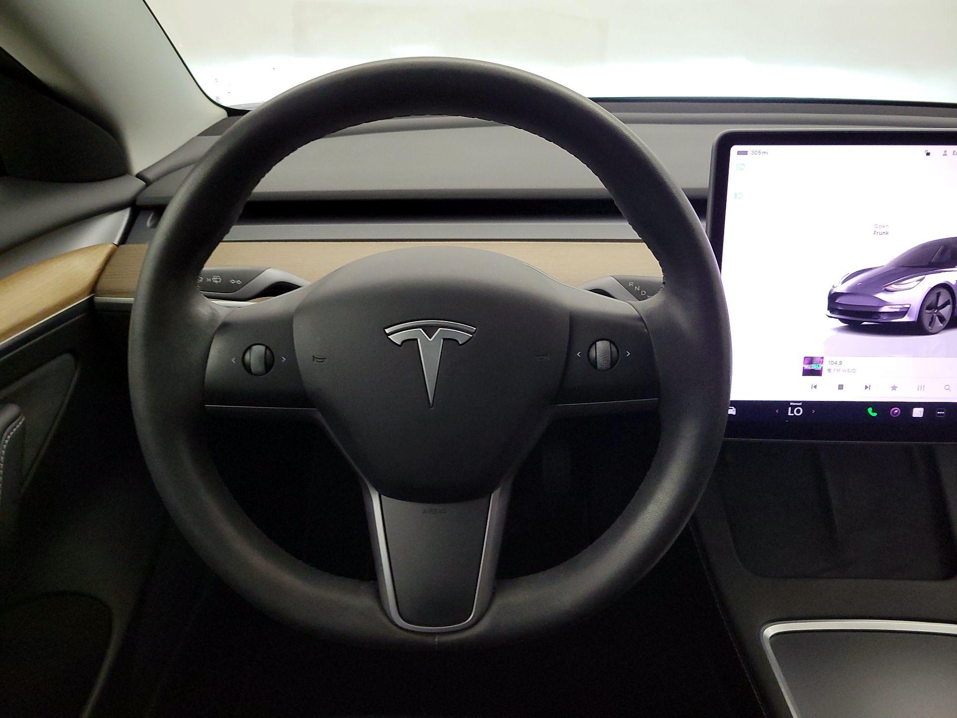 Thumbnail: 2022 Tesla Model 3 - 10