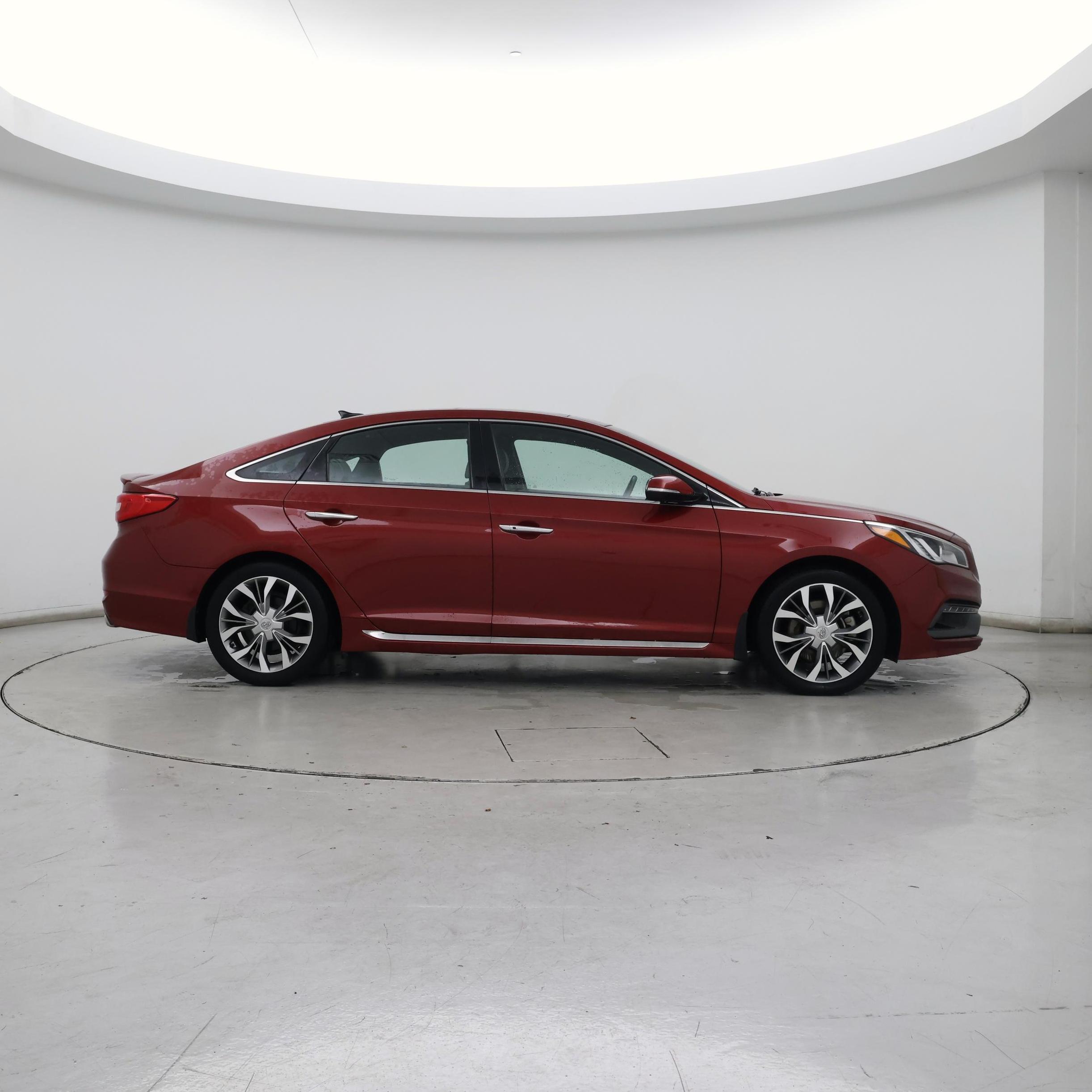 Thumbnail: 2015 Hyundai Sonata - 7