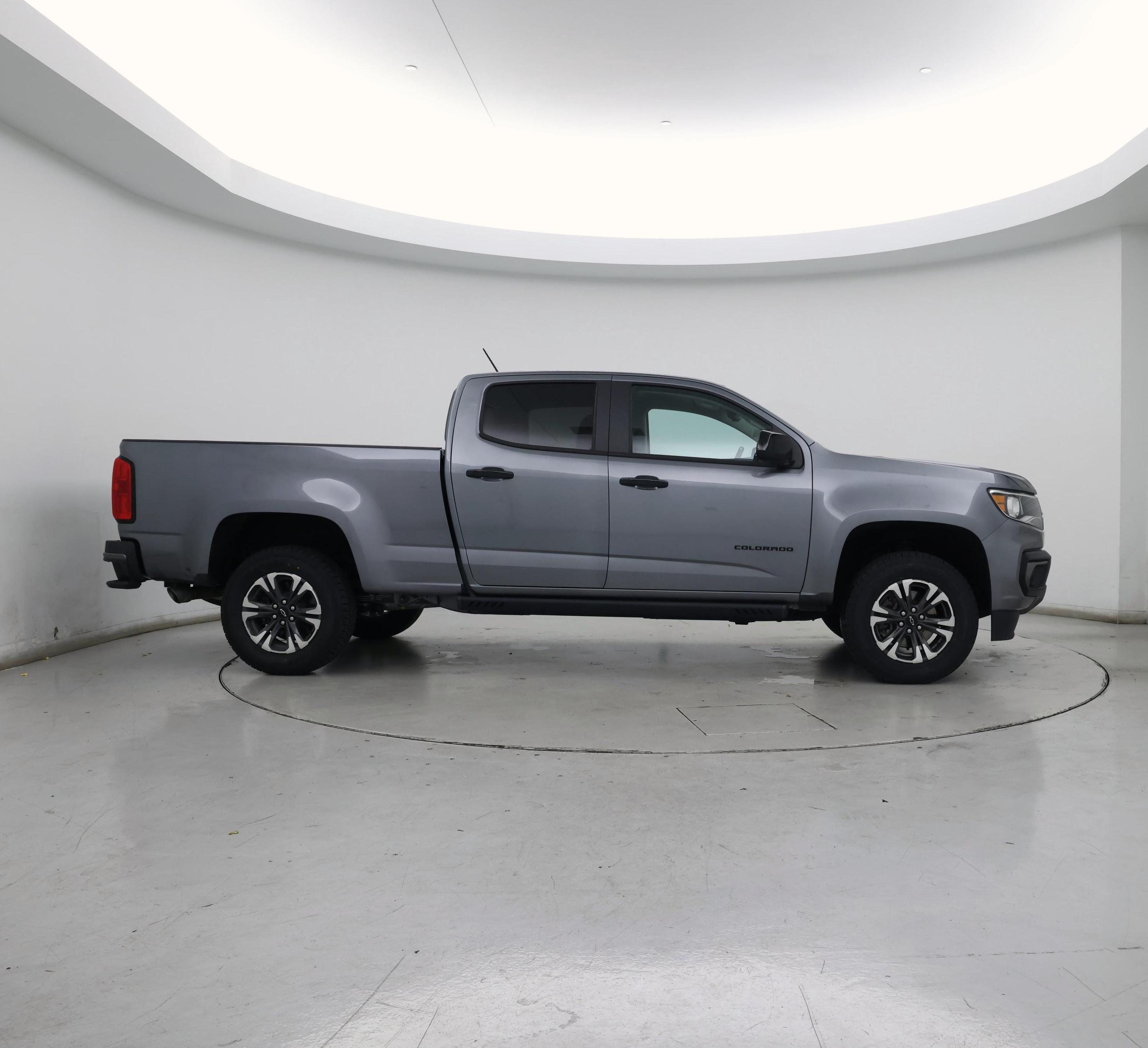 Thumbnail: 2022 Chevrolet Colorado - 7