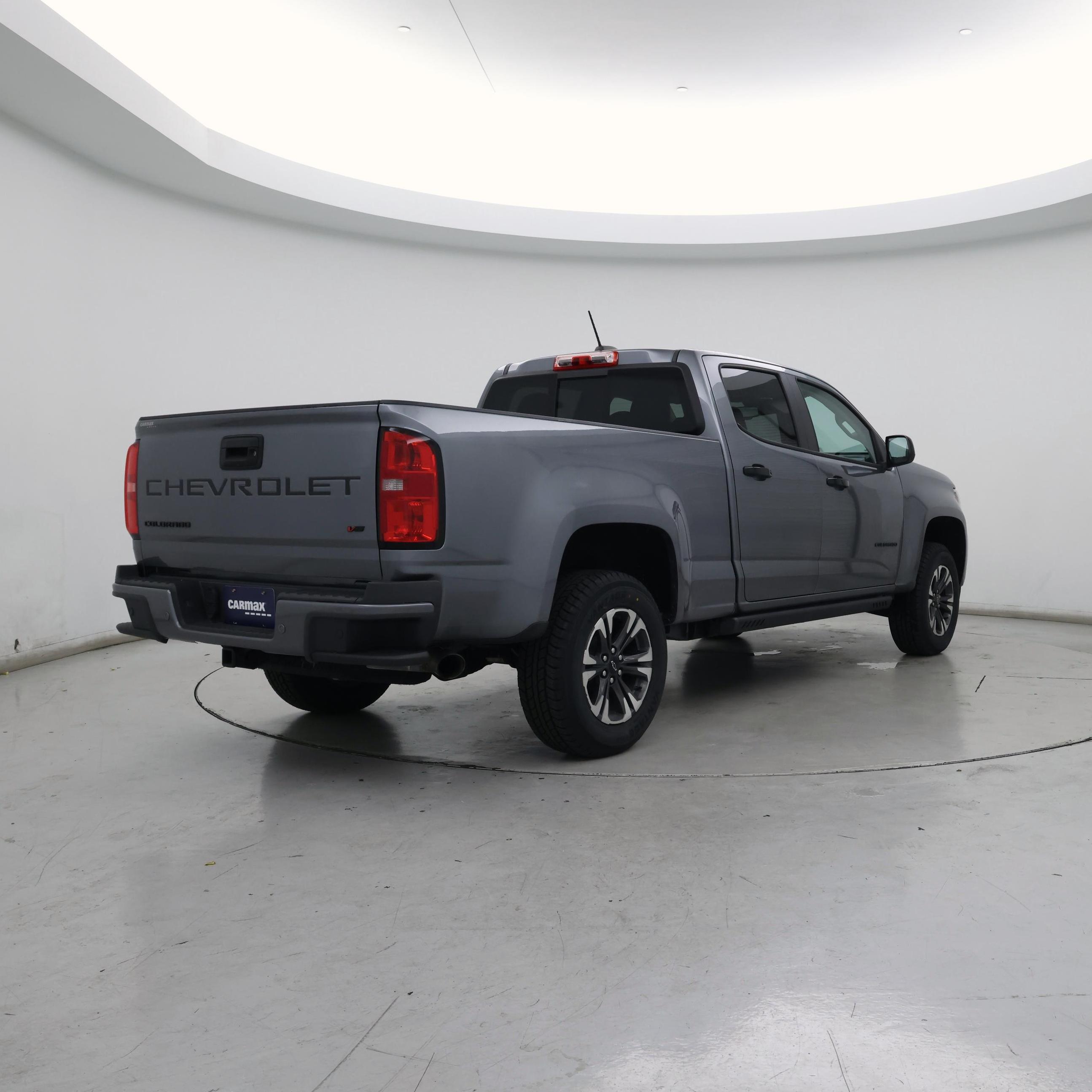 Thumbnail: 2022 Chevrolet Colorado - 8