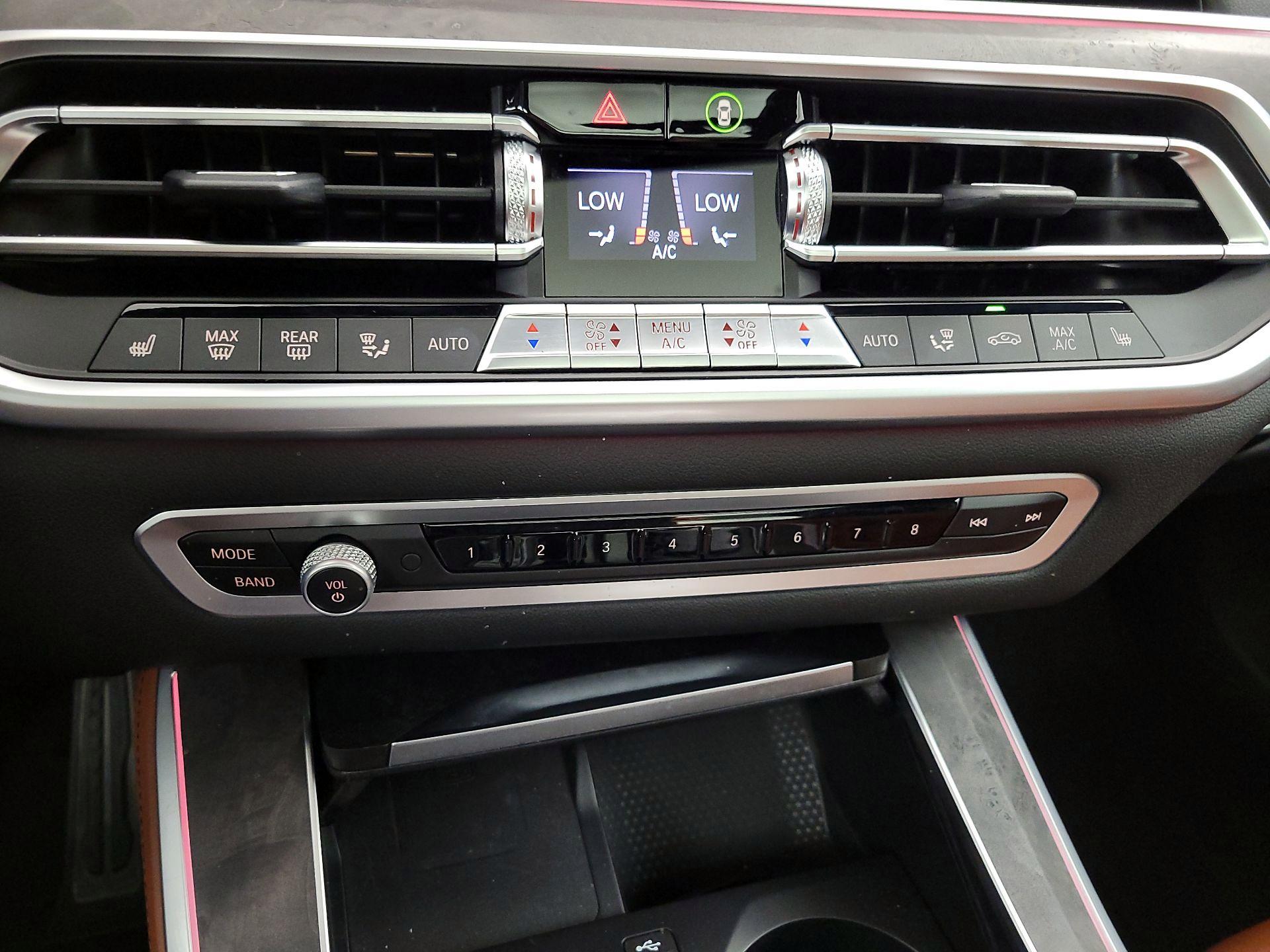 Thumbnail: 2022 BMW X5 - 17