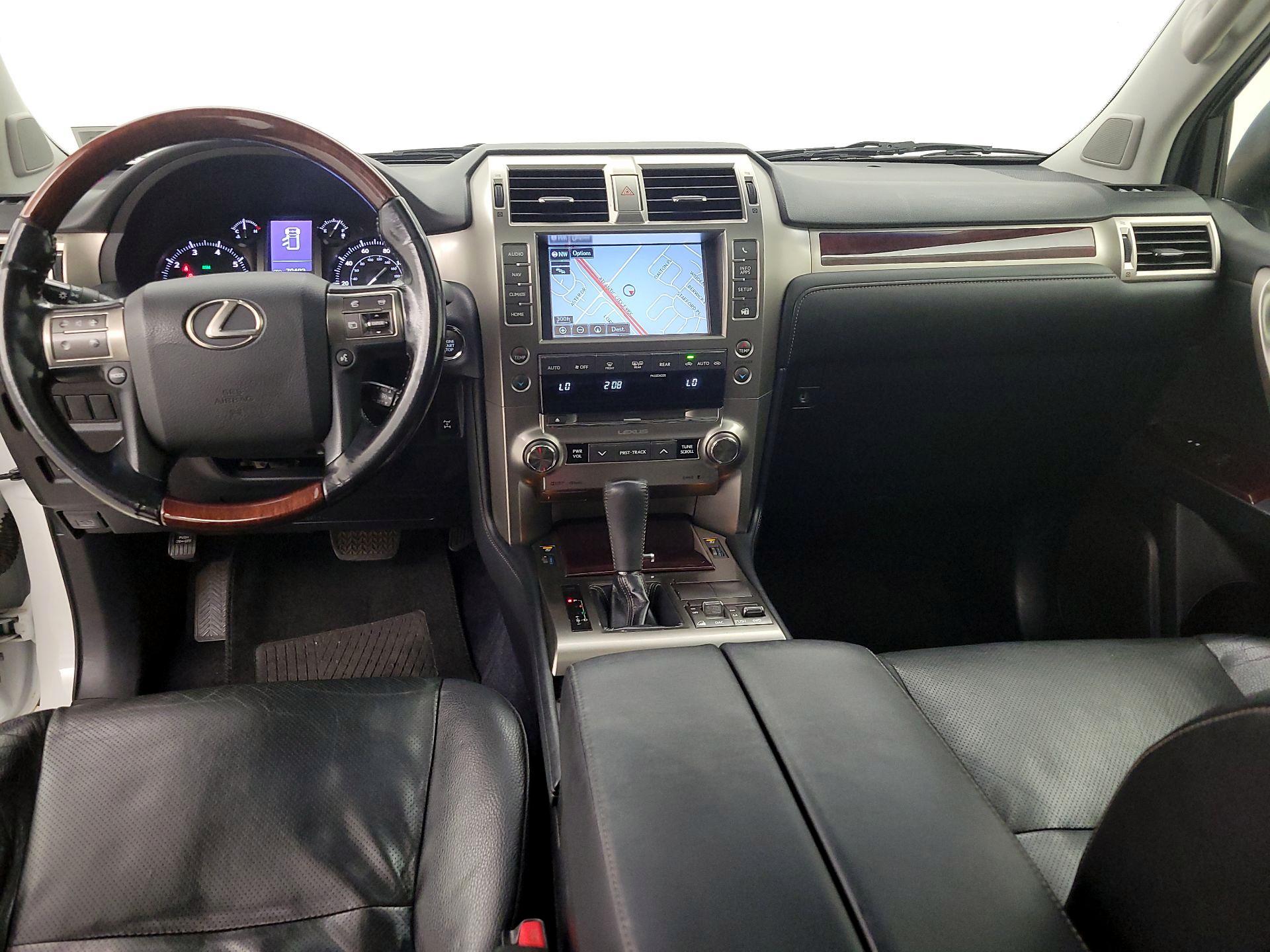Thumbnail: 2016 Lexus GX - 9