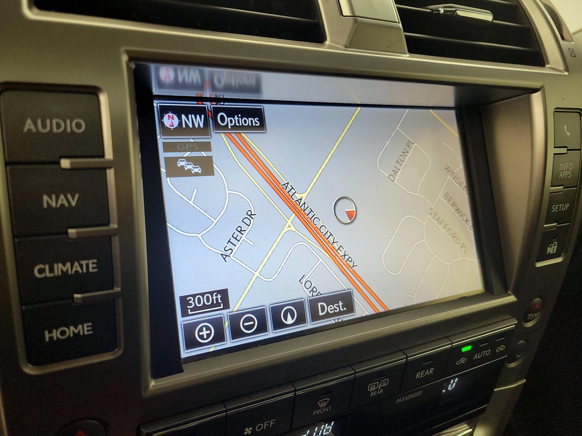 Thumbnail: 2016 Lexus GX - 14