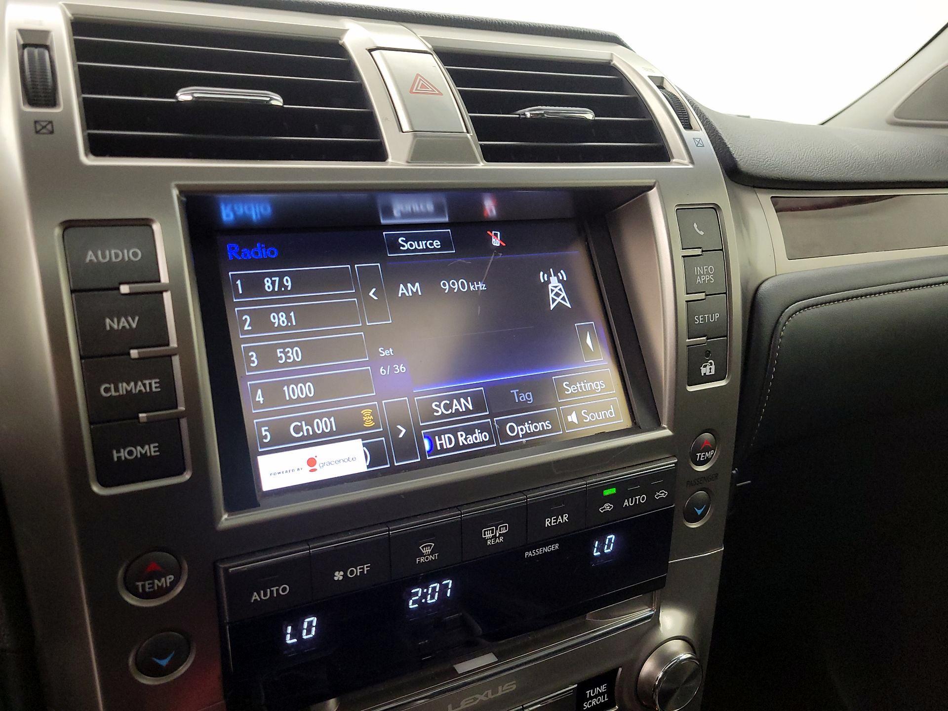 Thumbnail: 2016 Lexus GX - 16