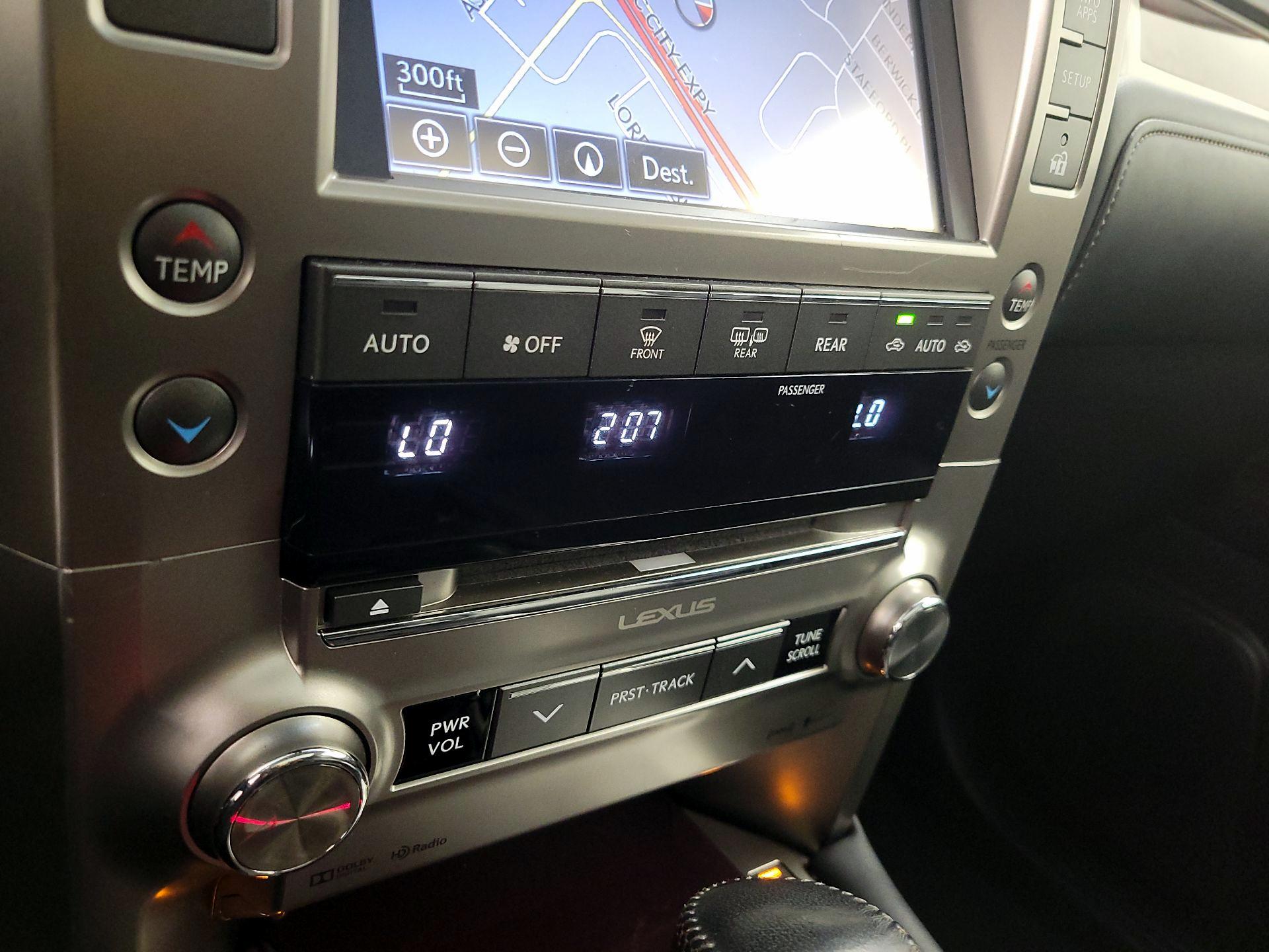Thumbnail: 2016 Lexus GX - 17