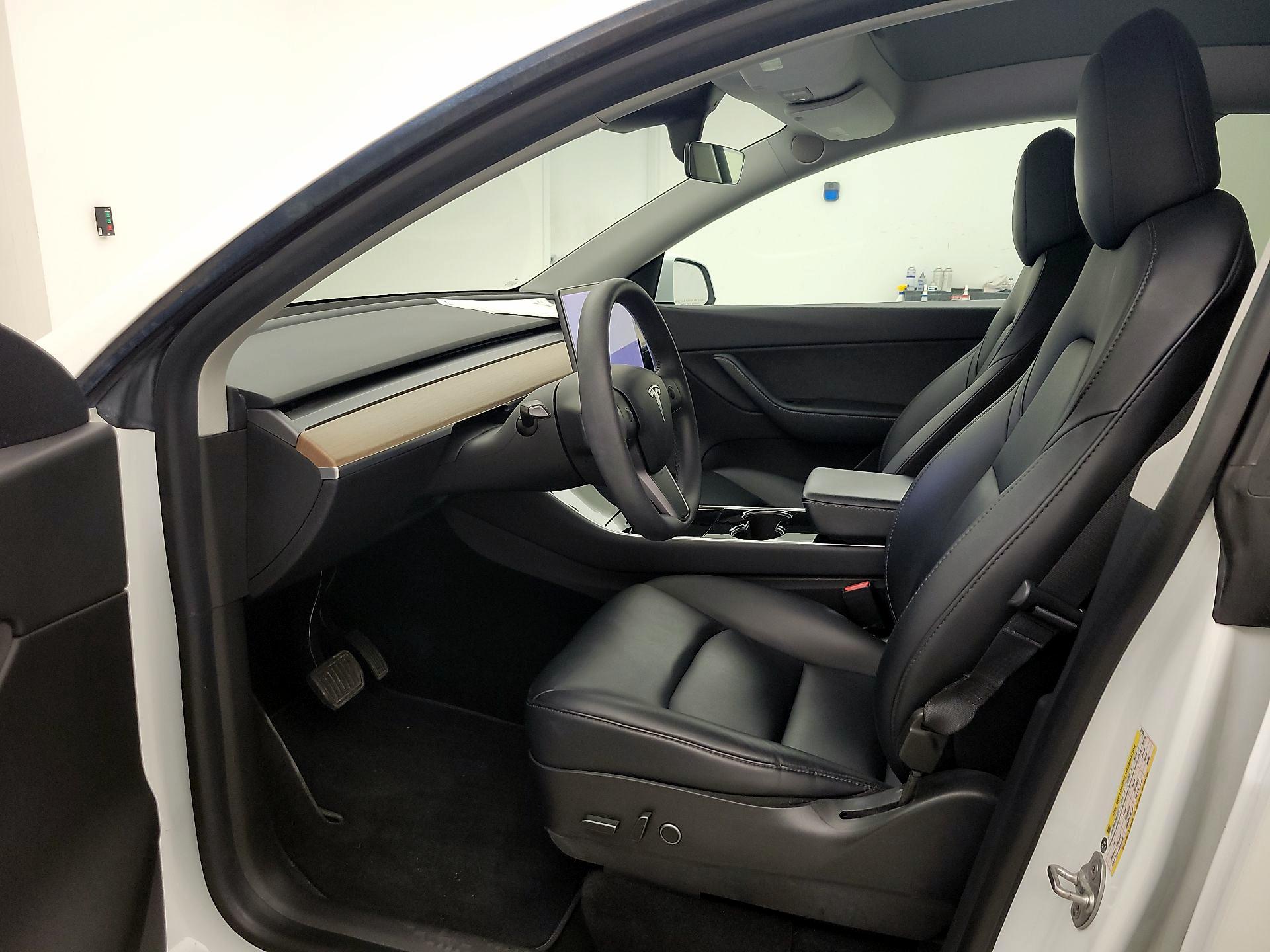 Thumbnail: 2021 Tesla Model Y - 11