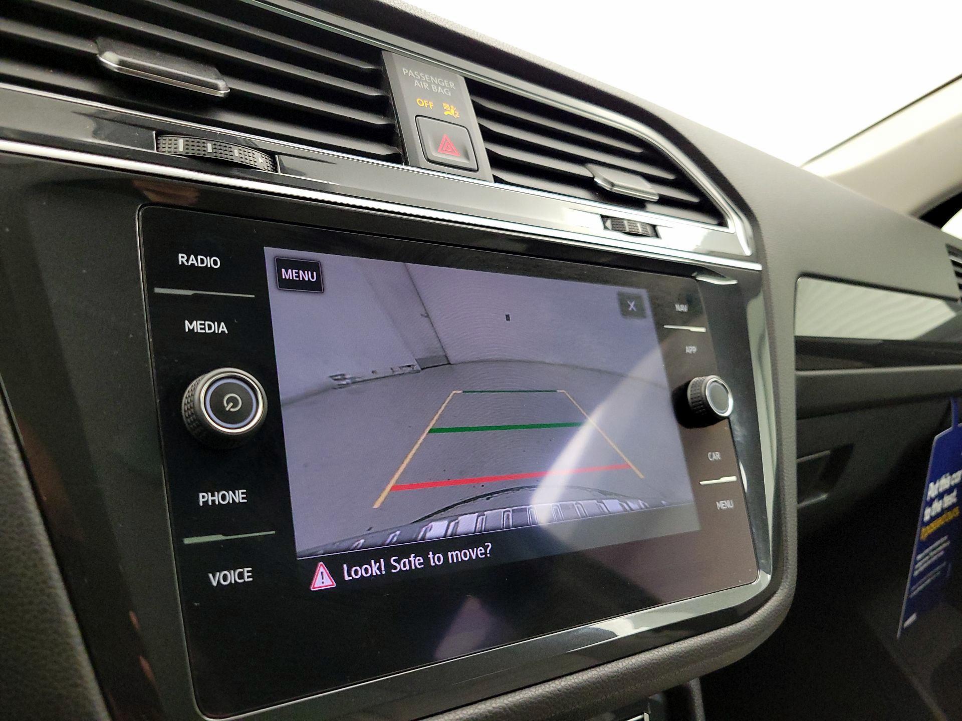 Thumbnail: 2019 Volkswagen Tiguan - 14