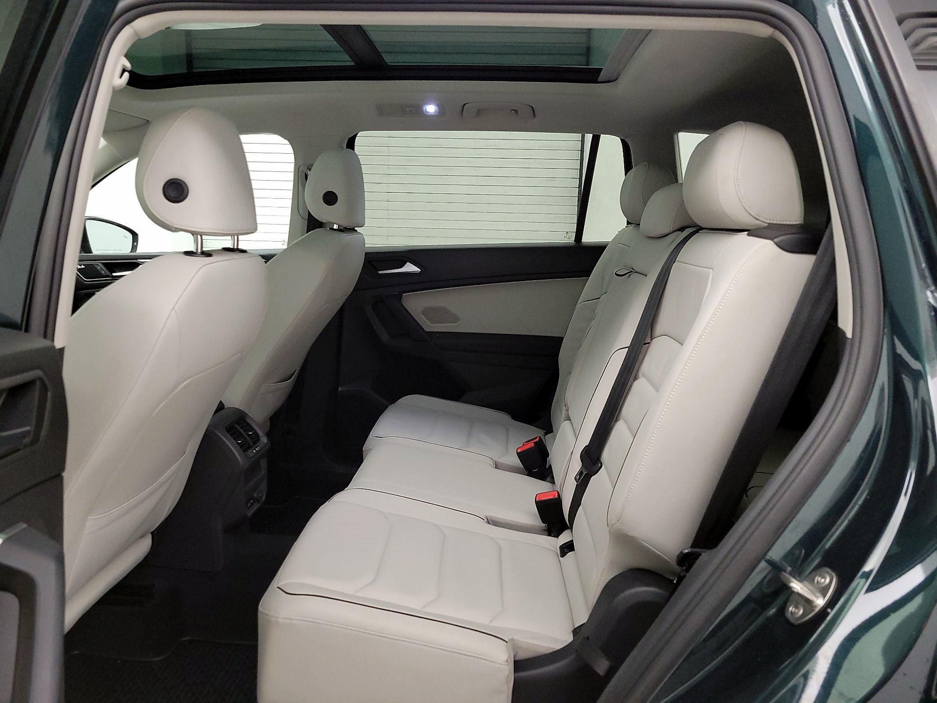 Thumbnail: 2019 Volkswagen Tiguan - 20