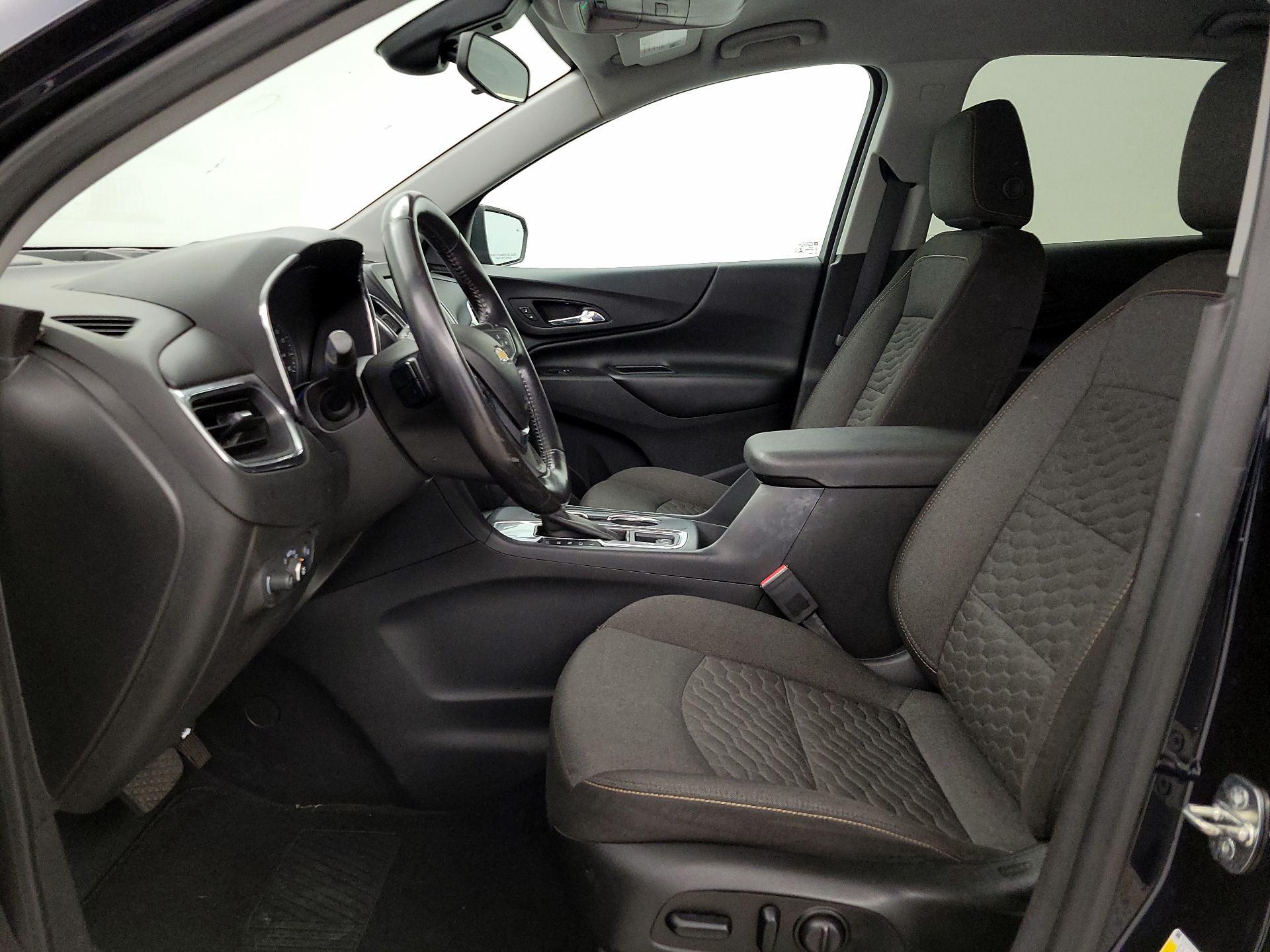 Thumbnail: 2020 Chevrolet Equinox - 11