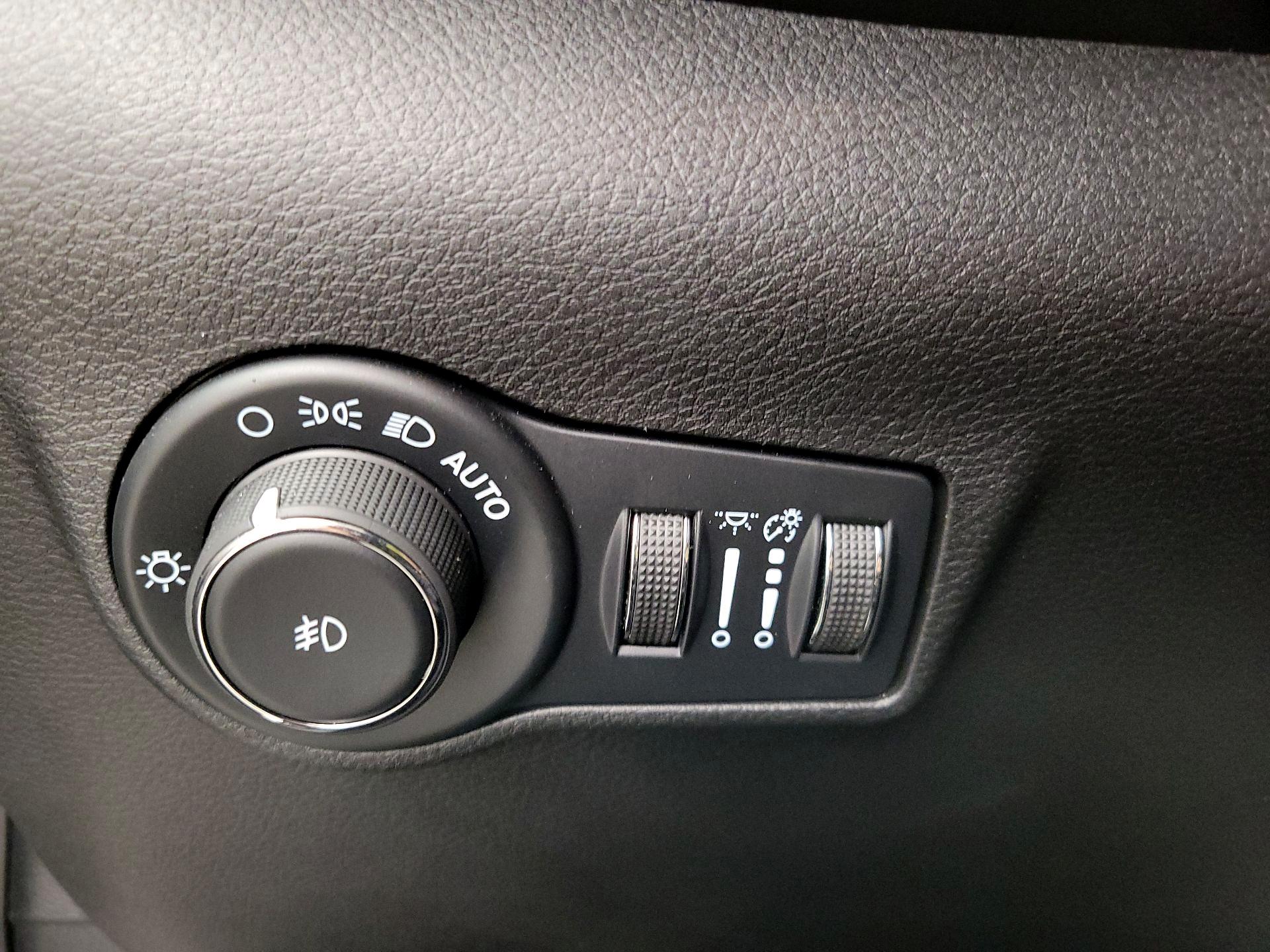 Thumbnail: 2024 Jeep Compass - 13