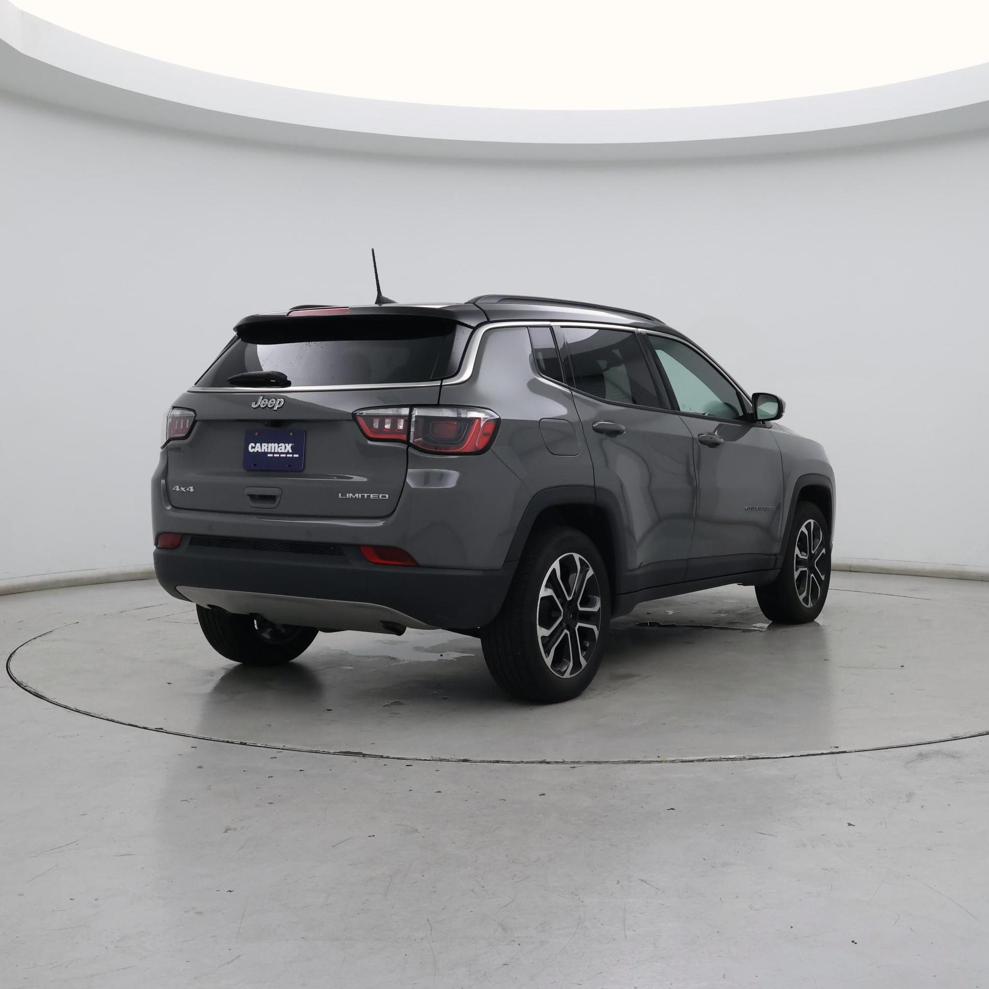 Thumbnail: 2024 Jeep Compass - 8