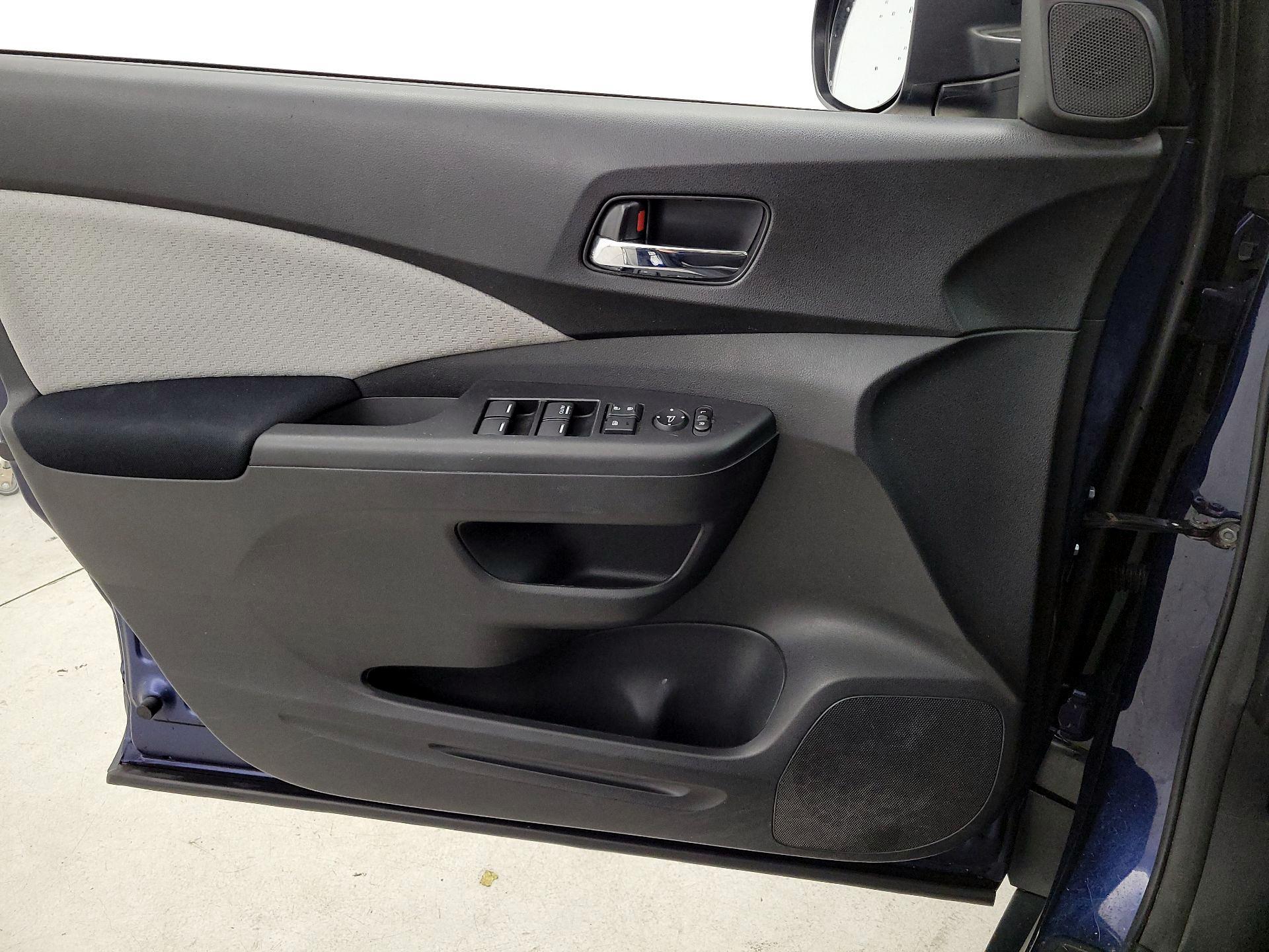 Thumbnail: 2015 Honda CR-V - 12